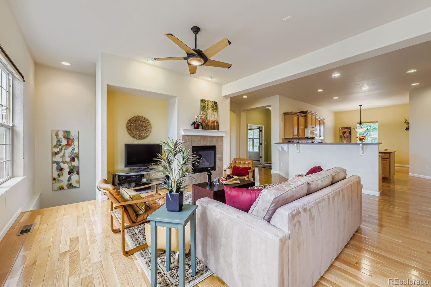 Broomfield, Colorado, 80023, United States, 3 Bedrooms Bedrooms, ,4 BathroomsBathrooms,Residential,Active,1944023