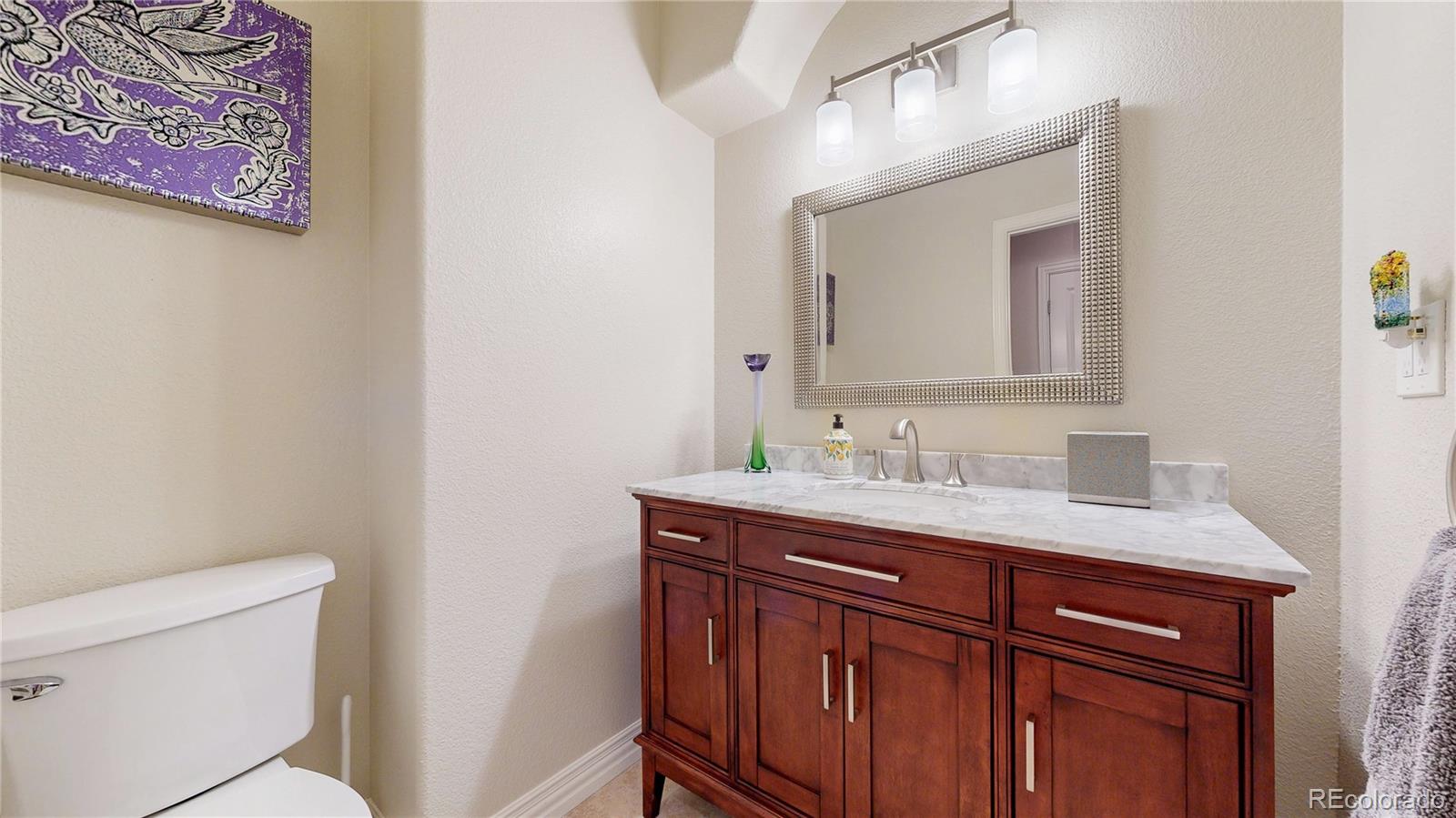 Littleton, Colorado, 80125, United States, 5 Bedrooms Bedrooms, ,4 BathroomsBathrooms,Residential,Active,1922552