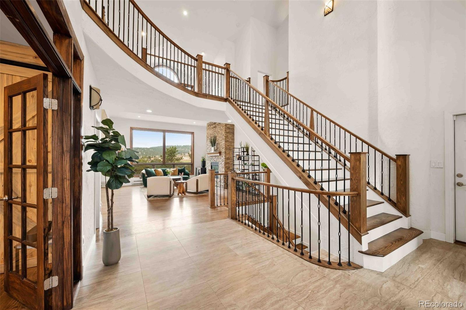 Golden, Colorado, 80401, United States, 4 Bedrooms Bedrooms, ,5 BathroomsBathrooms,Residential,Active,1922327