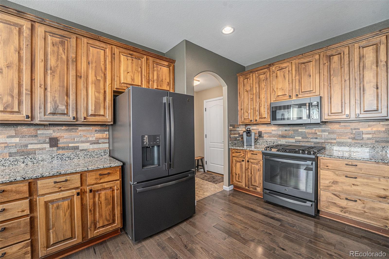 Elizabeth, Colorado, 80107, United States, 4 Bedrooms Bedrooms, ,4 BathroomsBathrooms,Residential,Active,1913949