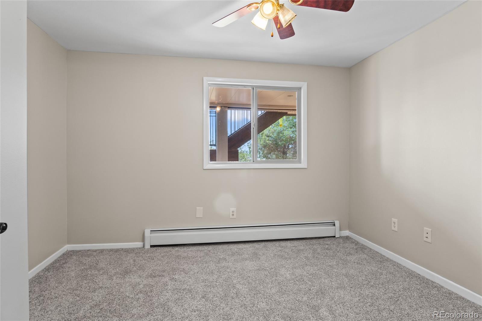 Castle Rock, Colorado, 80108, United States, 4 Bedrooms Bedrooms, ,3 BathroomsBathrooms,Residential,Active,1904153