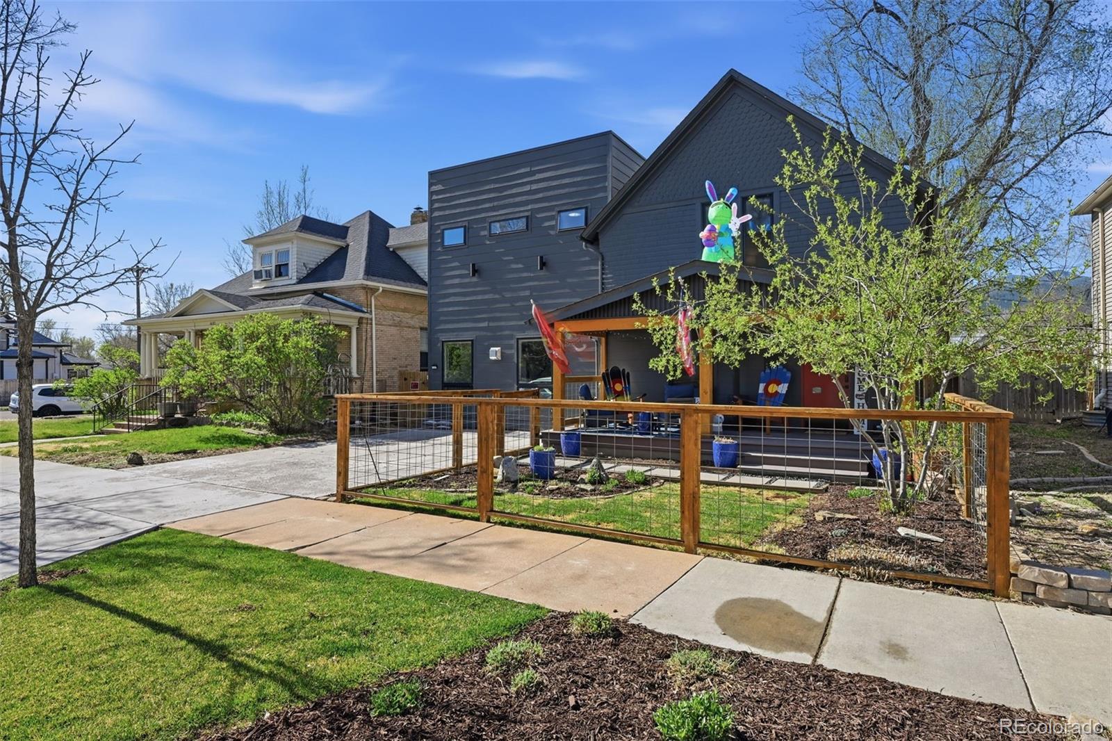 Colorado Springs, Colorado, 80904, United States, 6 Bedrooms Bedrooms, ,6 BathroomsBathrooms,Residential,Active,2045594