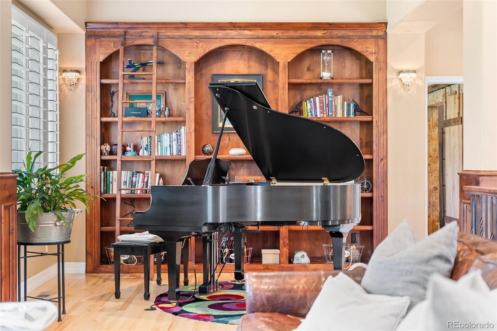 Arvada, Colorado, 80007, United States, 4 Bedrooms Bedrooms, ,4 BathroomsBathrooms,Residential,Active,1953649