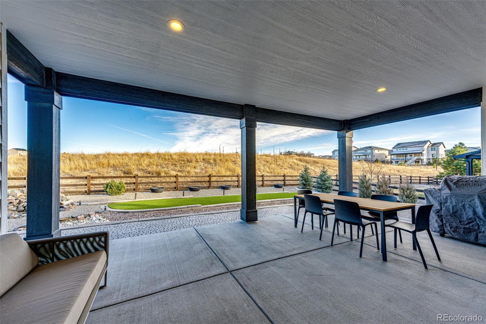 Castle Rock, Colorado, 80104, United States, 4 Bedrooms Bedrooms, ,4 BathroomsBathrooms,Residential,Active,2001365