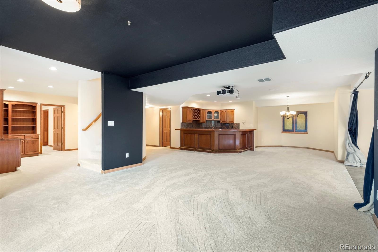 Monument, Colorado, 80132, United States, 5 Bedrooms Bedrooms, ,5 BathroomsBathrooms,Residential,Active,2043281