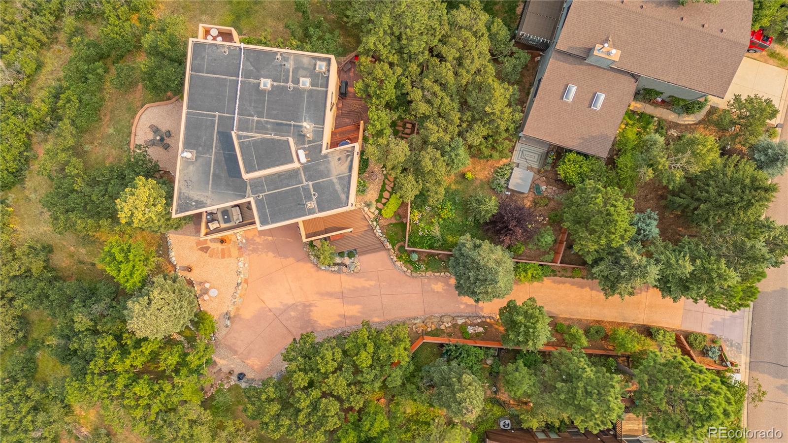 Manitou Springs, Colorado, 80829, United States, 5 Bedrooms Bedrooms, ,4 BathroomsBathrooms,Residential,Active,1992272