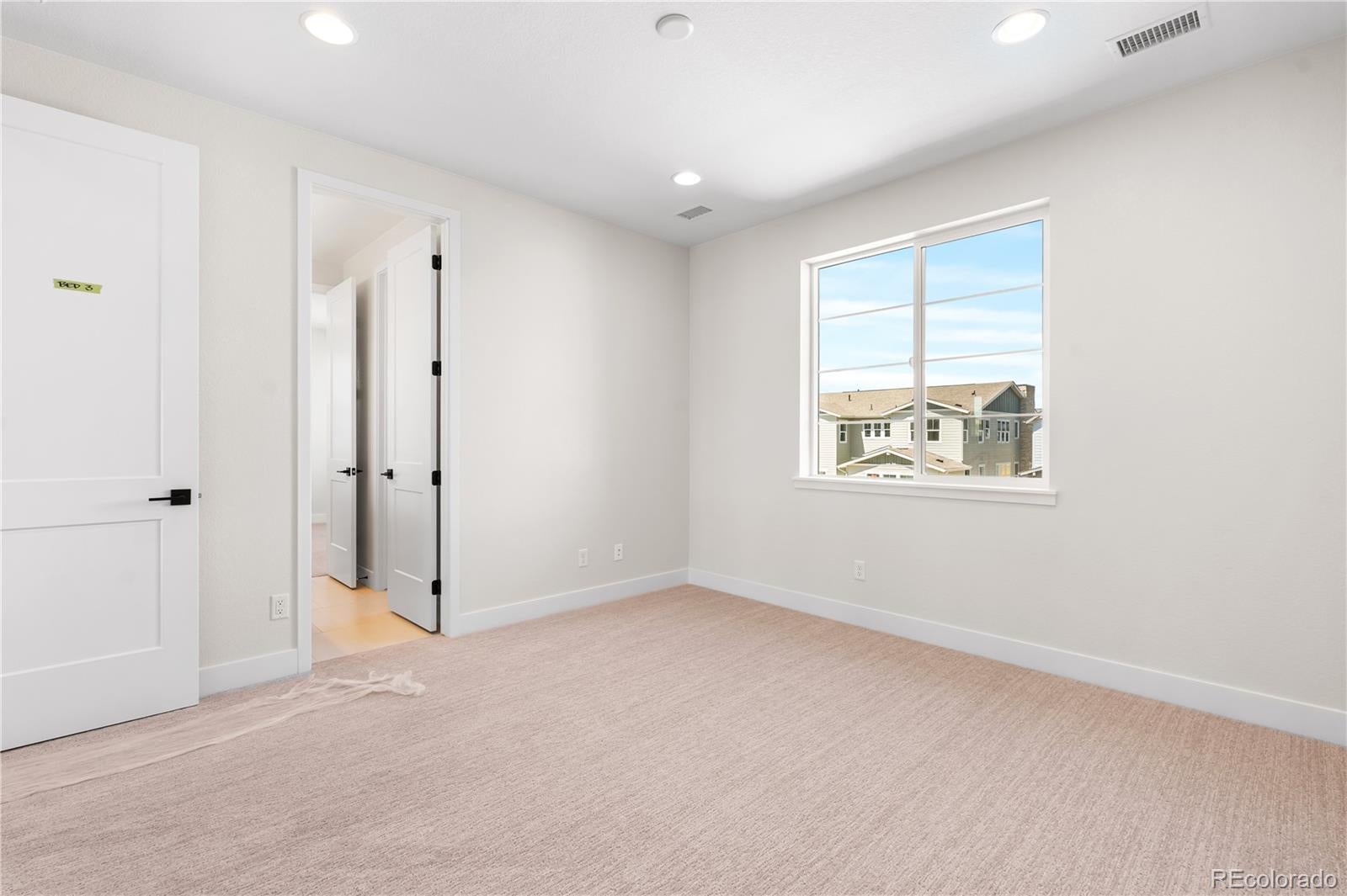 Castle Pines, Colorado, 80108, United States, 7 Bedrooms Bedrooms, ,7 BathroomsBathrooms,Residential,Active,1889020