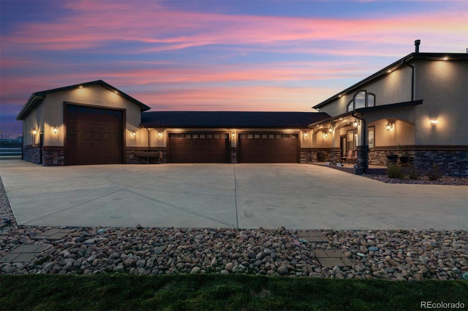 Brighton, Colorado, 80602, United States, 7 Bedrooms Bedrooms, ,5 BathroomsBathrooms,Residential,Active,2010194