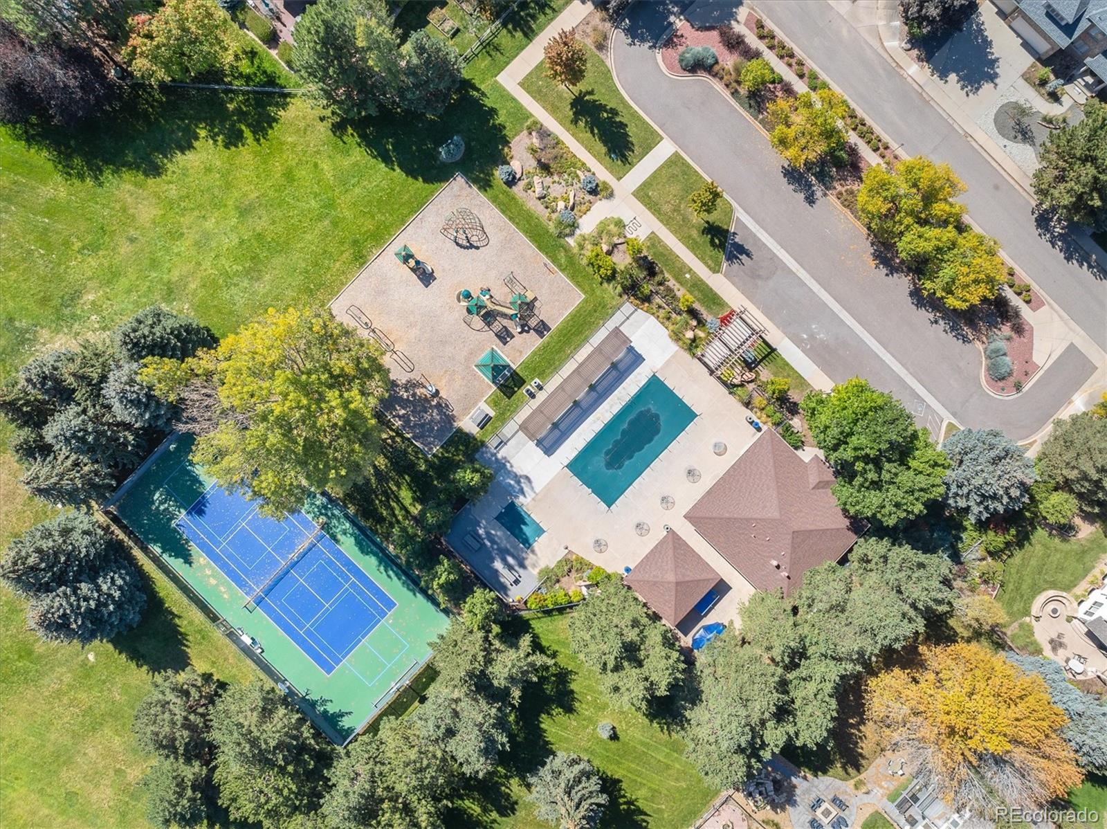 Lafayette, Colorado, 80026, United States, 4 Bedrooms Bedrooms, ,3 BathroomsBathrooms,Residential,Active,1960130