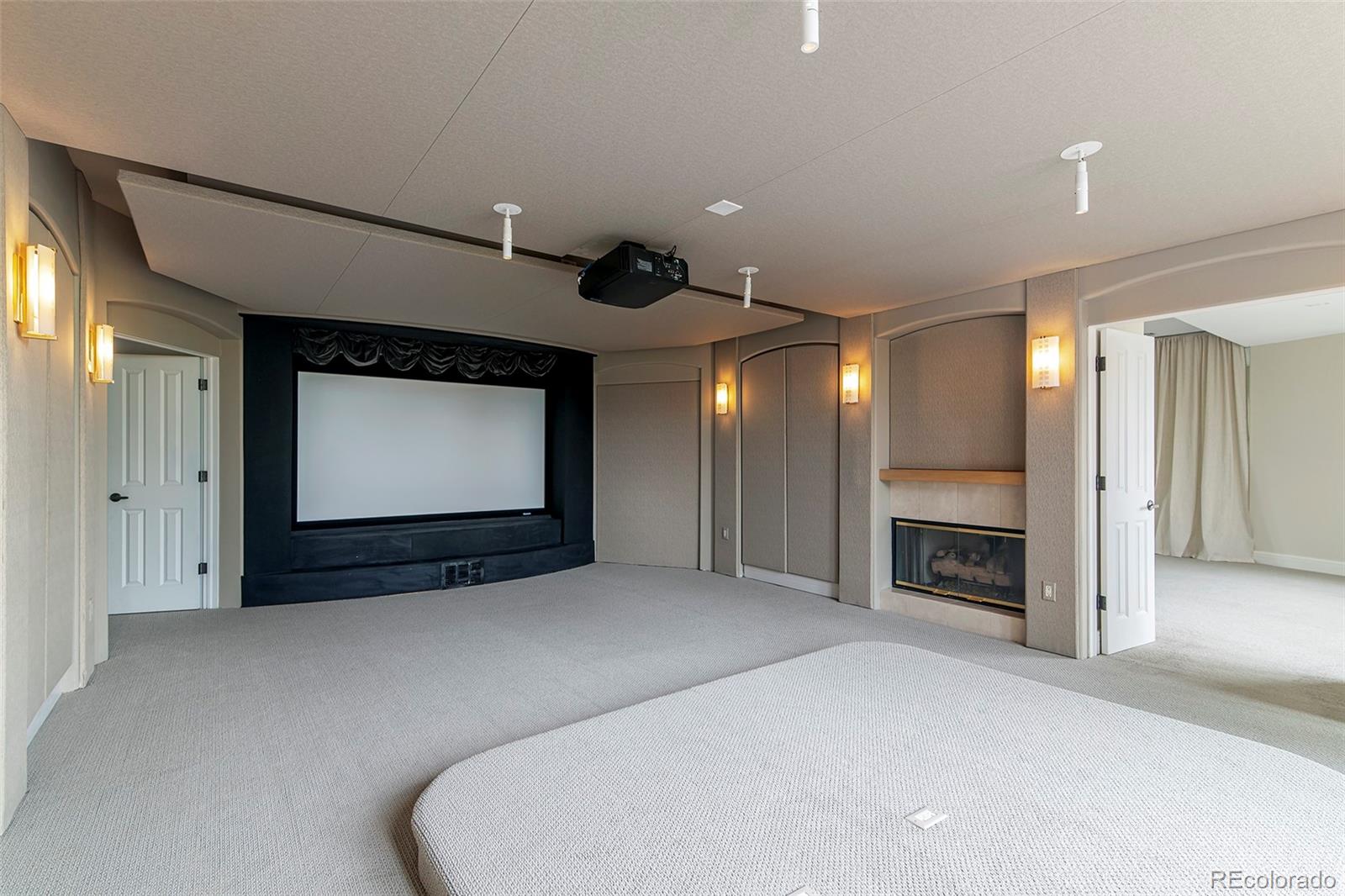 Boulder, Colorado, 80304, United States, 6 Bedrooms Bedrooms, ,7 BathroomsBathrooms,Residential,Active,1953370