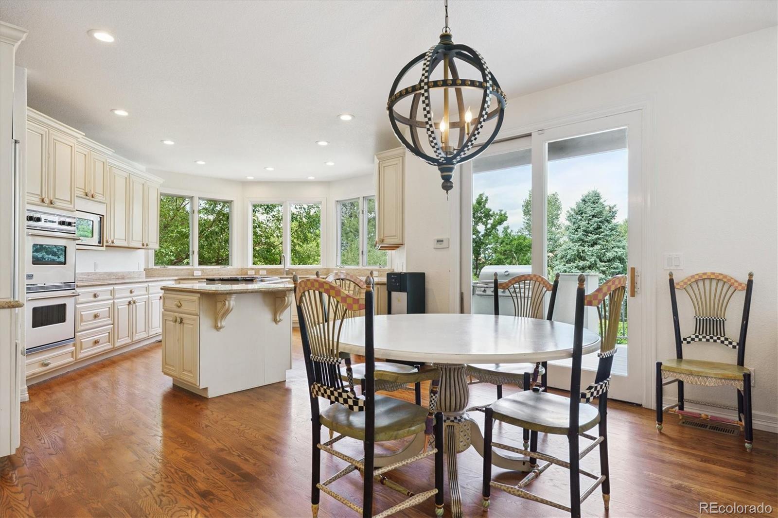 Lone Tree, Colorado, 80124, United States, 6 Bedrooms Bedrooms, ,5 BathroomsBathrooms,Residential,Active,1798134