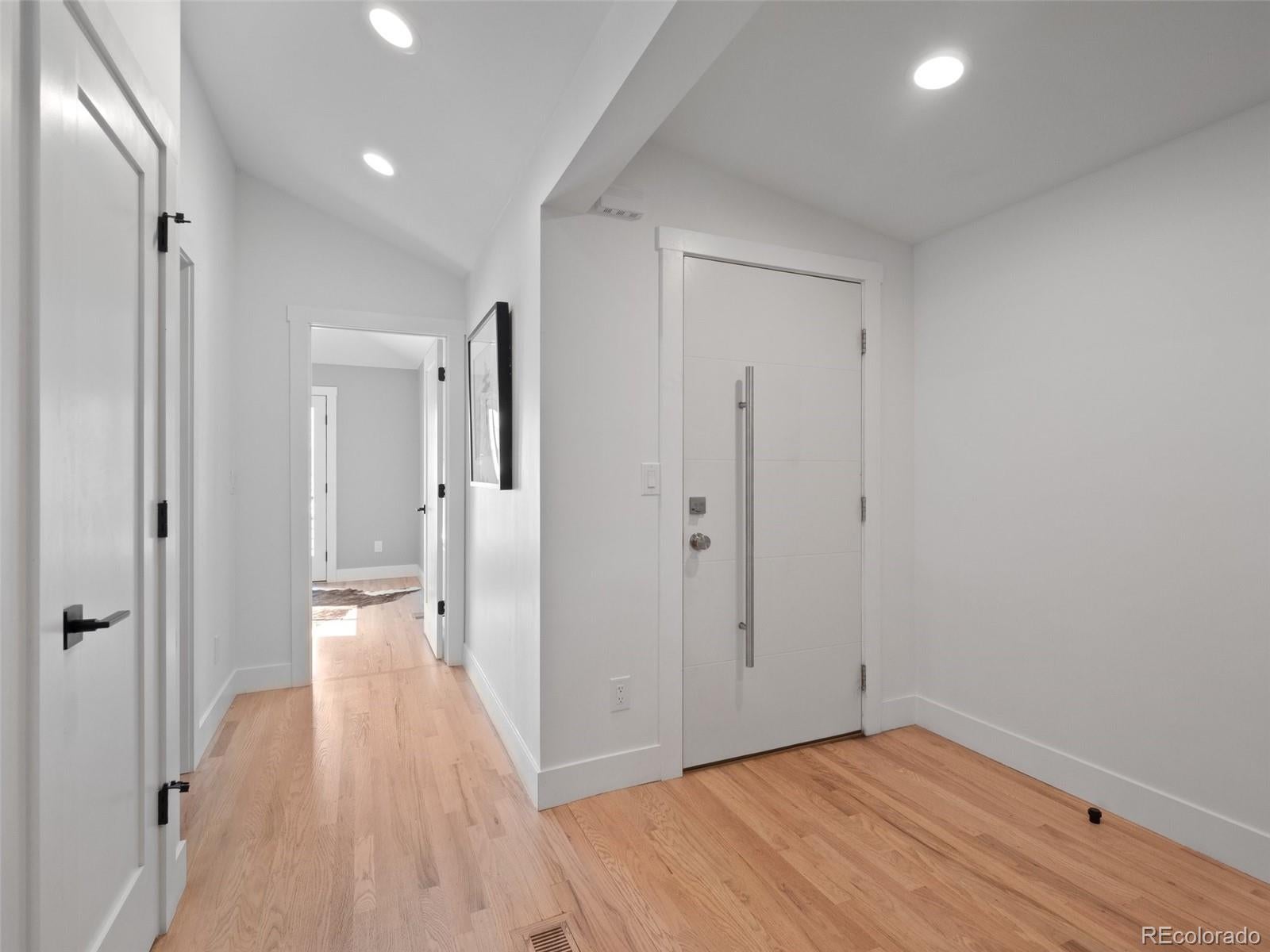 Denver, Colorado, 80210, United States, 5 Bedrooms Bedrooms, ,5 BathroomsBathrooms,Residential,Active,1945244