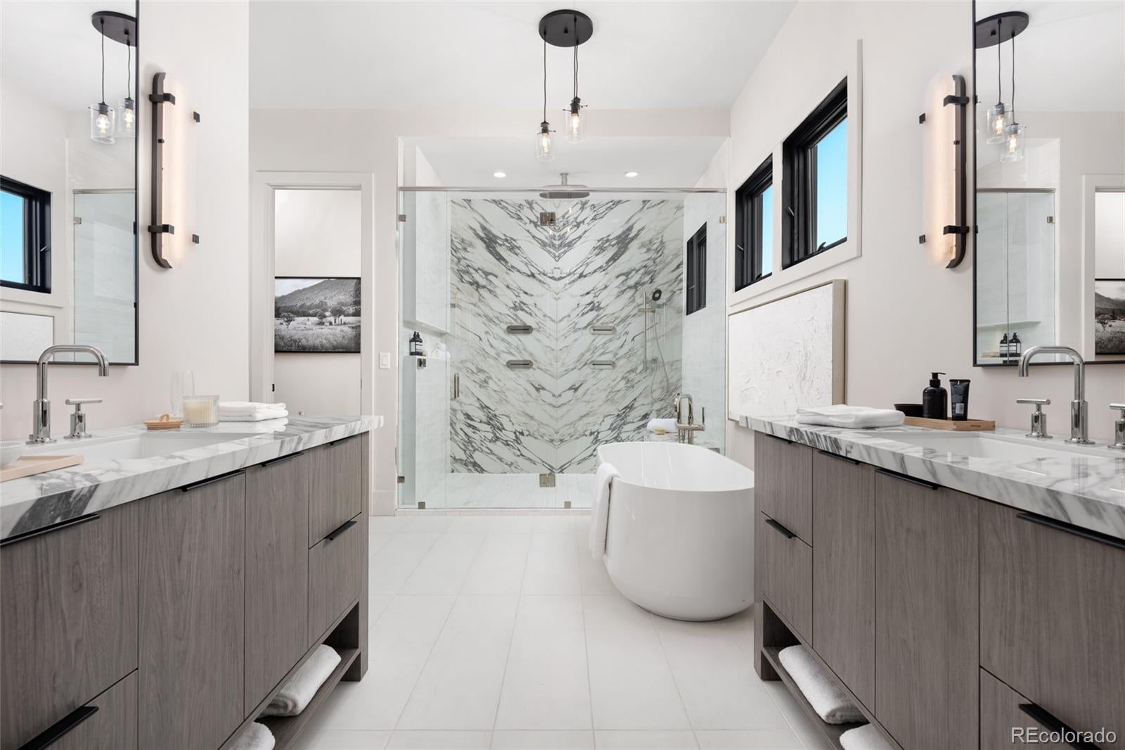 Berthoud, Colorado, 80513, United States, 4 Bedrooms Bedrooms, ,9 BathroomsBathrooms,Residential,Active,1990664