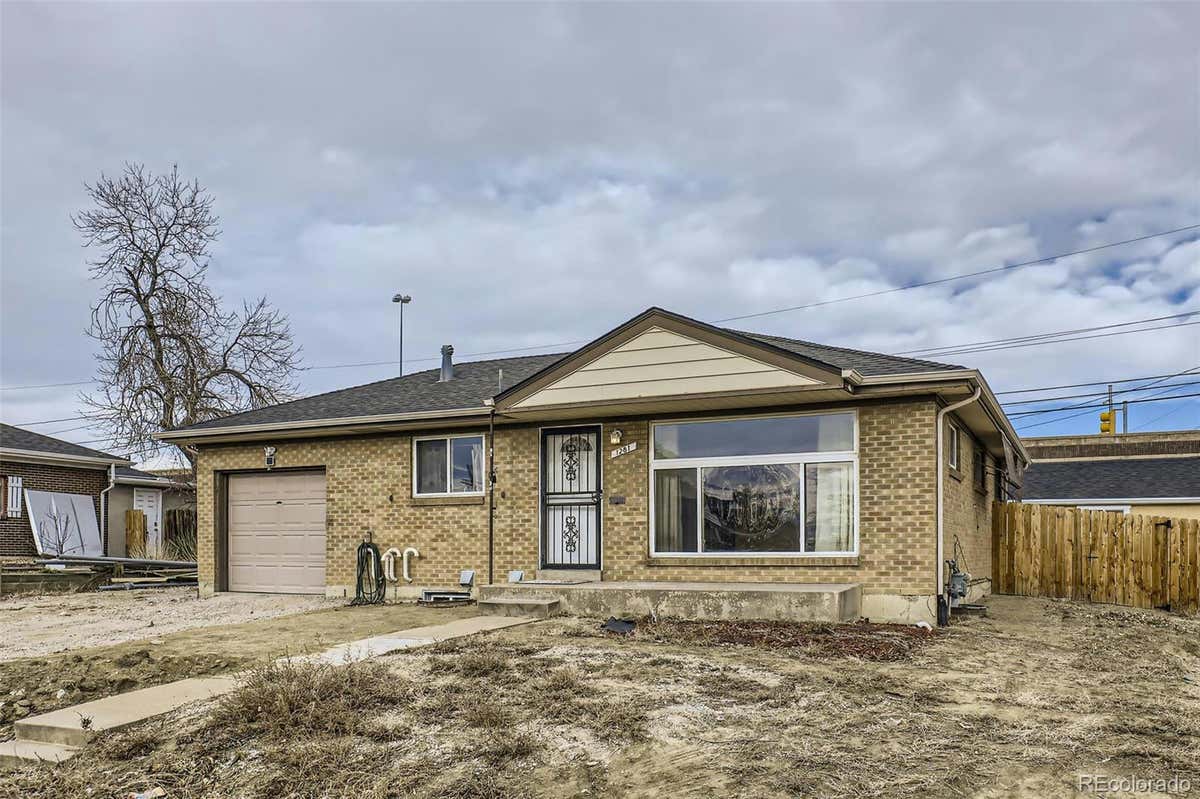 1281 WORLEY DR, DENVER, CO 80221 Single Family Residence For Sale 