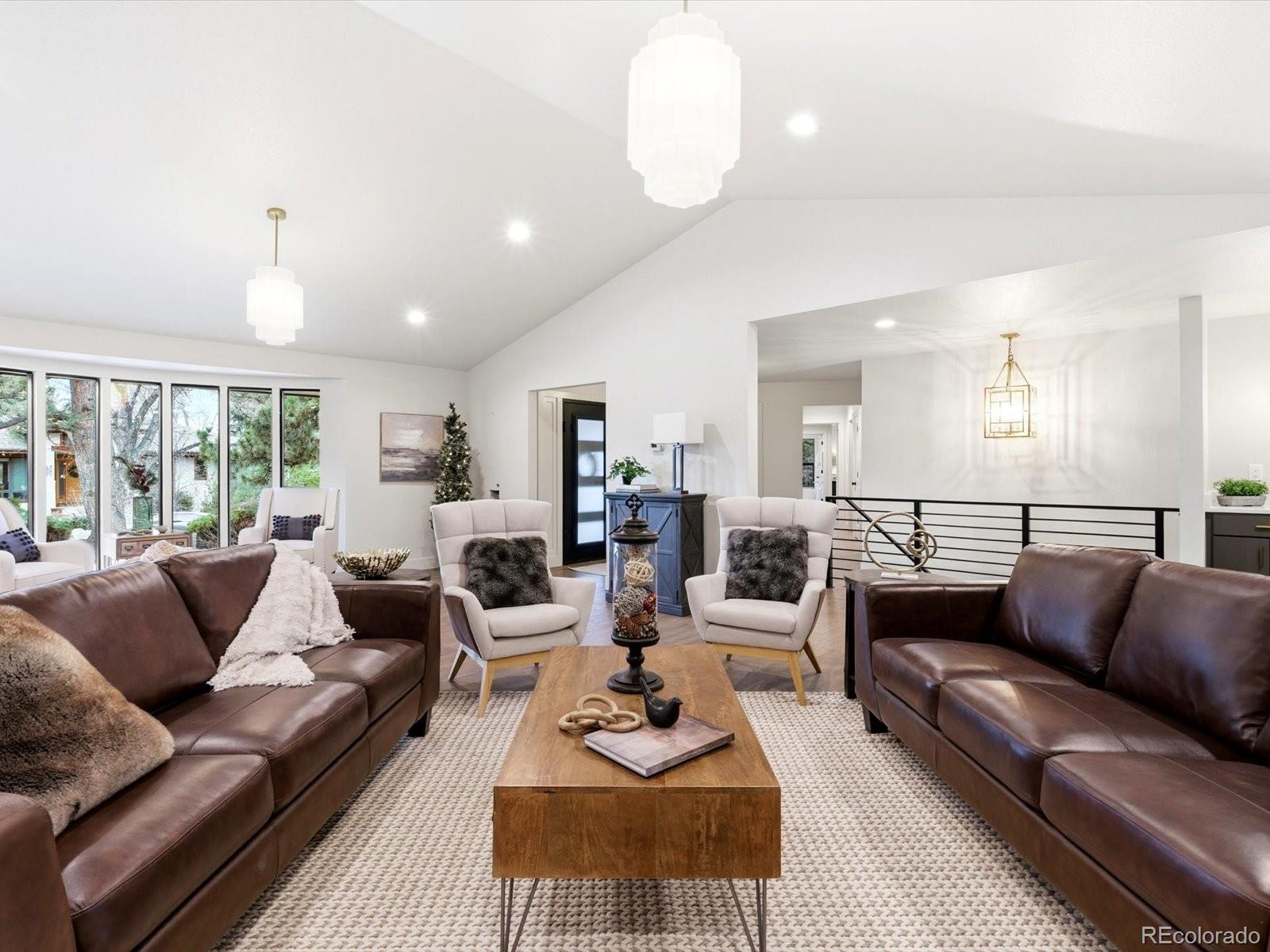 Englewood, Colorado, 80113, United States, 4 Bedrooms Bedrooms, ,5 BathroomsBathrooms,Residential,Active,2006786