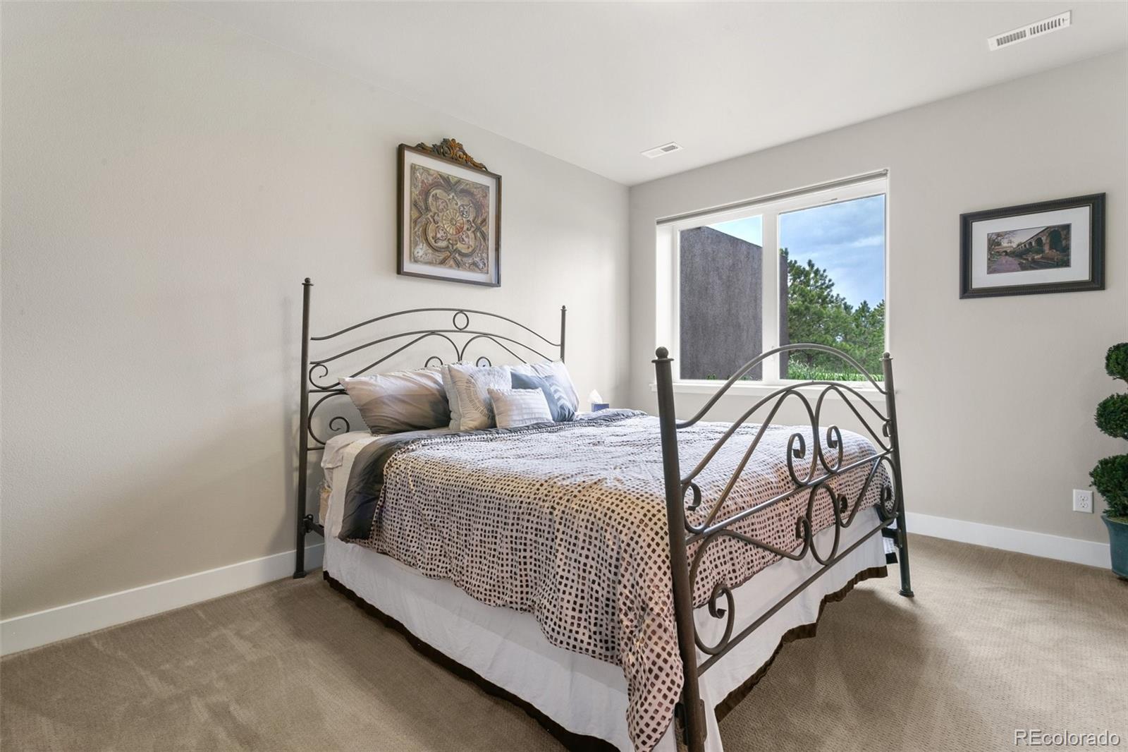 Monument, Colorado, 80132, United States, 6 Bedrooms Bedrooms, ,7 BathroomsBathrooms,Residential,Active,1992260