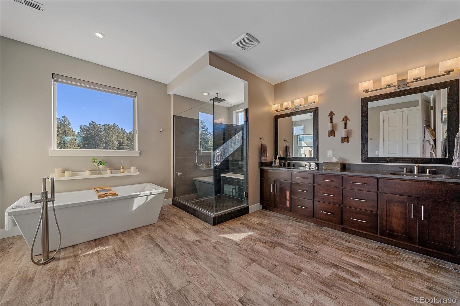 Franktown, Colorado, 80116, United States, 4 Bedrooms Bedrooms, ,4 BathroomsBathrooms,Residential,Active,2010585