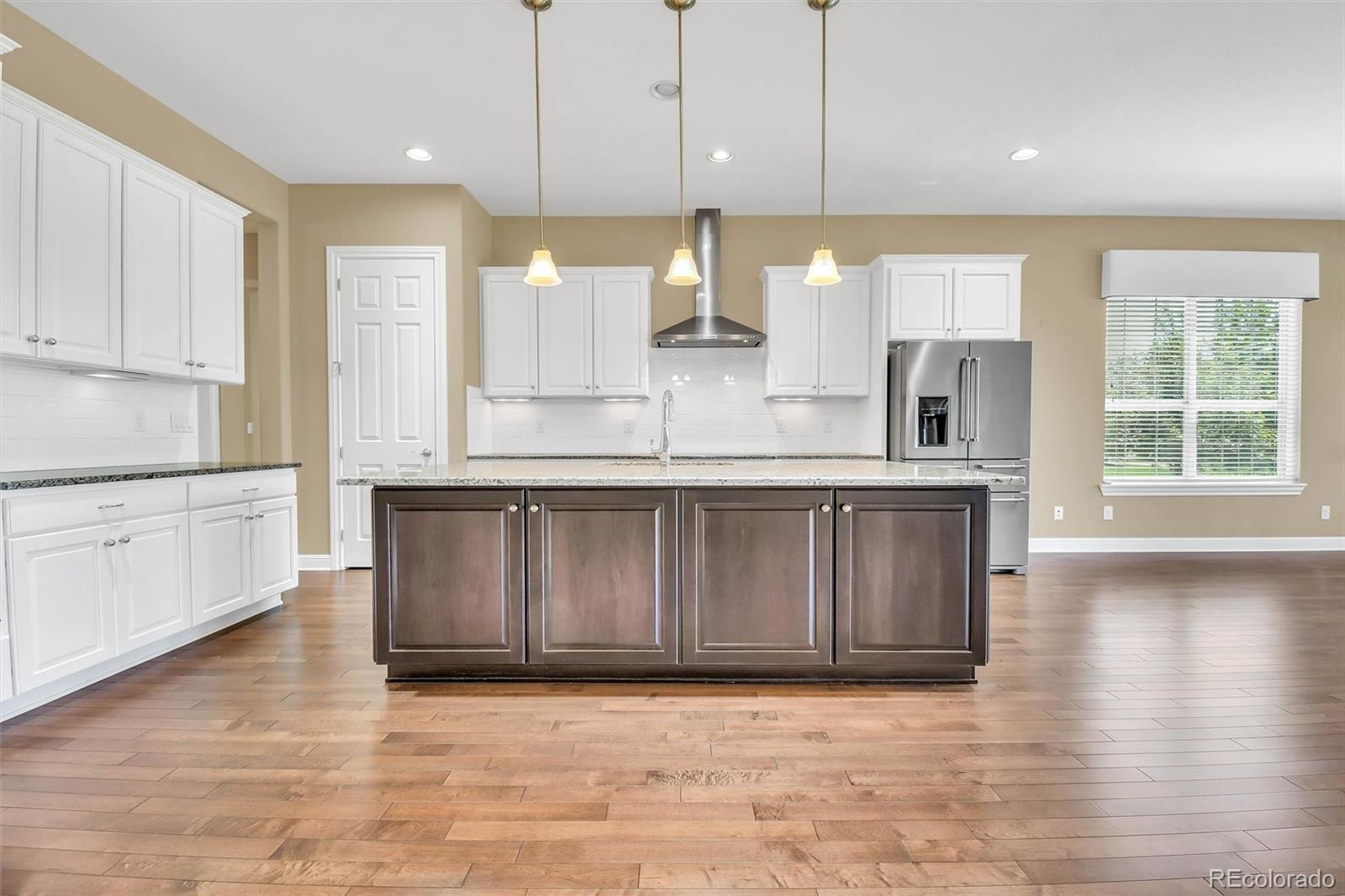 Broomfield, Colorado, 80023, United States, 3 Bedrooms Bedrooms, ,4 BathroomsBathrooms,Residential,Active,2044170