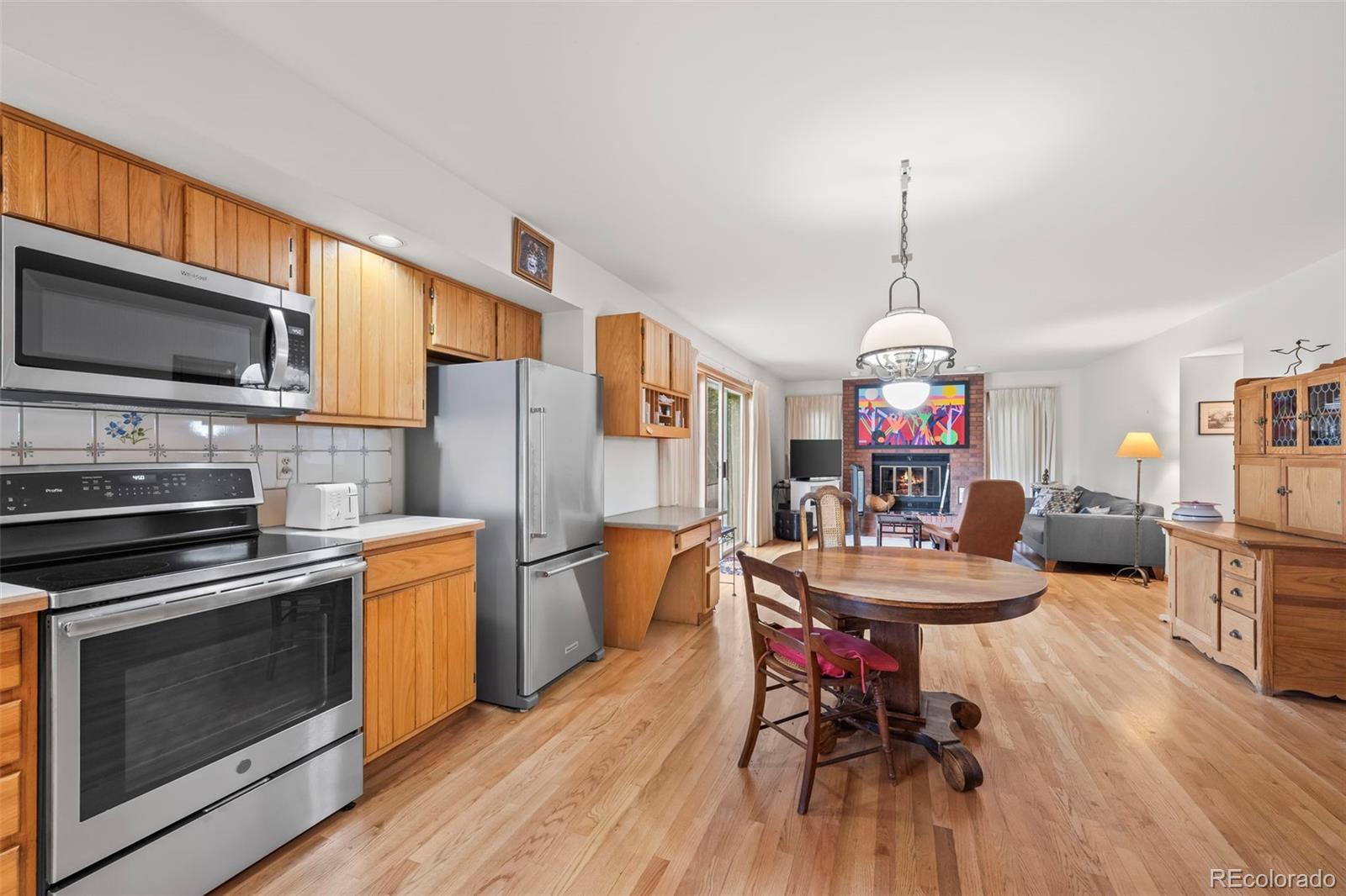 Boulder, Colorado, 80303, United States, 4 Bedrooms Bedrooms, ,3 BathroomsBathrooms,Residential,Active,1945495