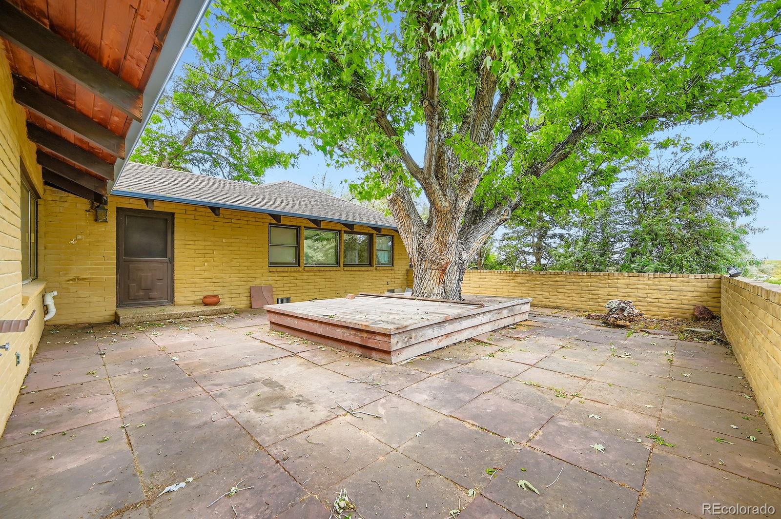 Boulder, Colorado, 80301, United States, 2 Bedrooms Bedrooms, ,3 BathroomsBathrooms,Residential,Contingent,1944018