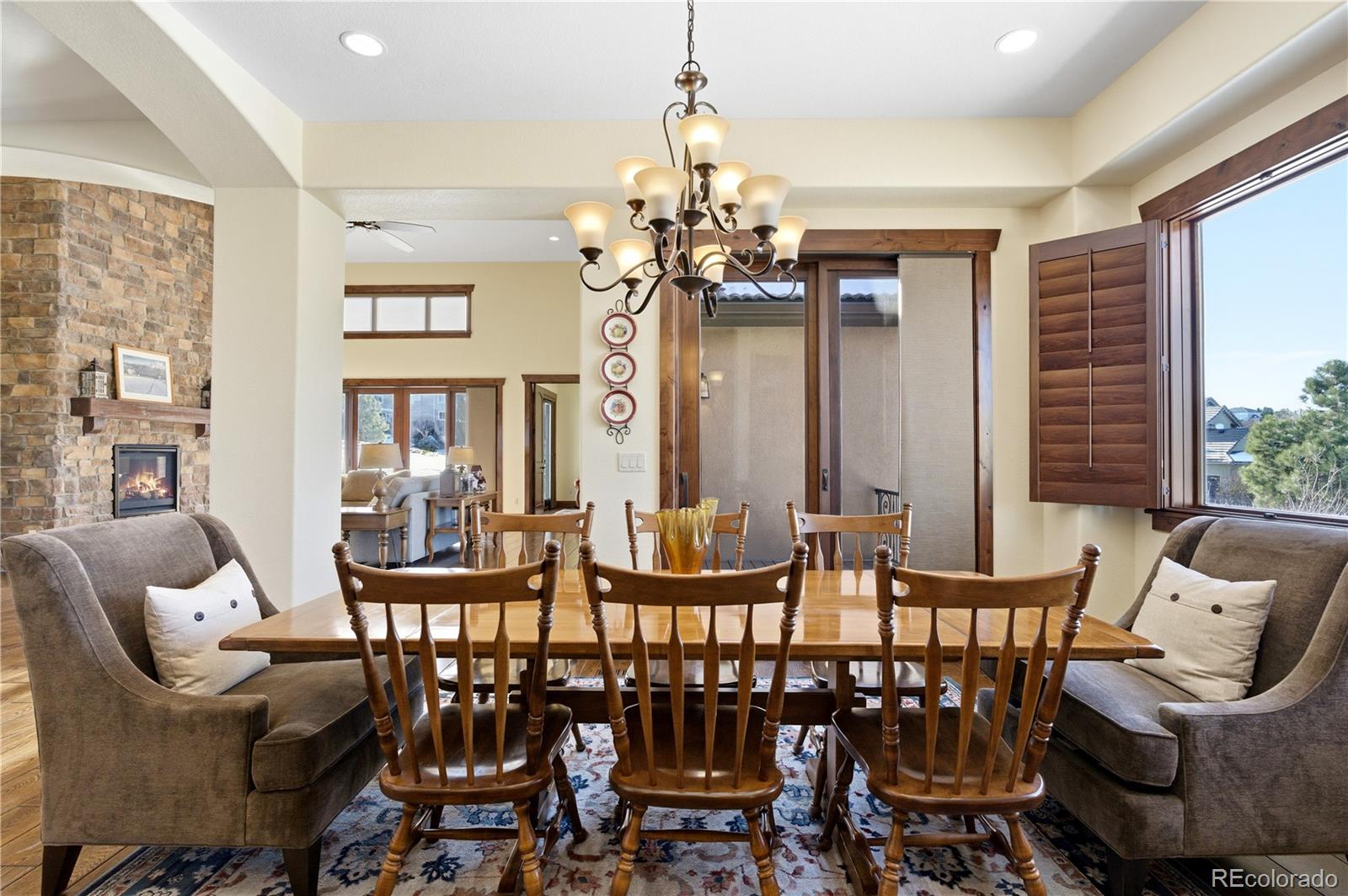 Castle Rock, Colorado, 80108, United States, 4 Bedrooms Bedrooms, ,5 BathroomsBathrooms,Residential,Active,2007242