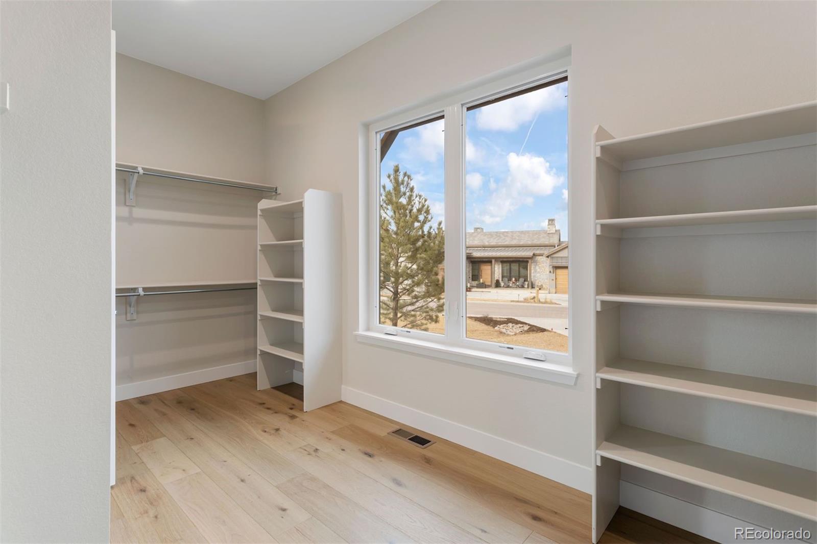 Castle Rock, Colorado, 80108, United States, 3 Bedrooms Bedrooms, ,4 BathroomsBathrooms,Residential,Active,1929695
