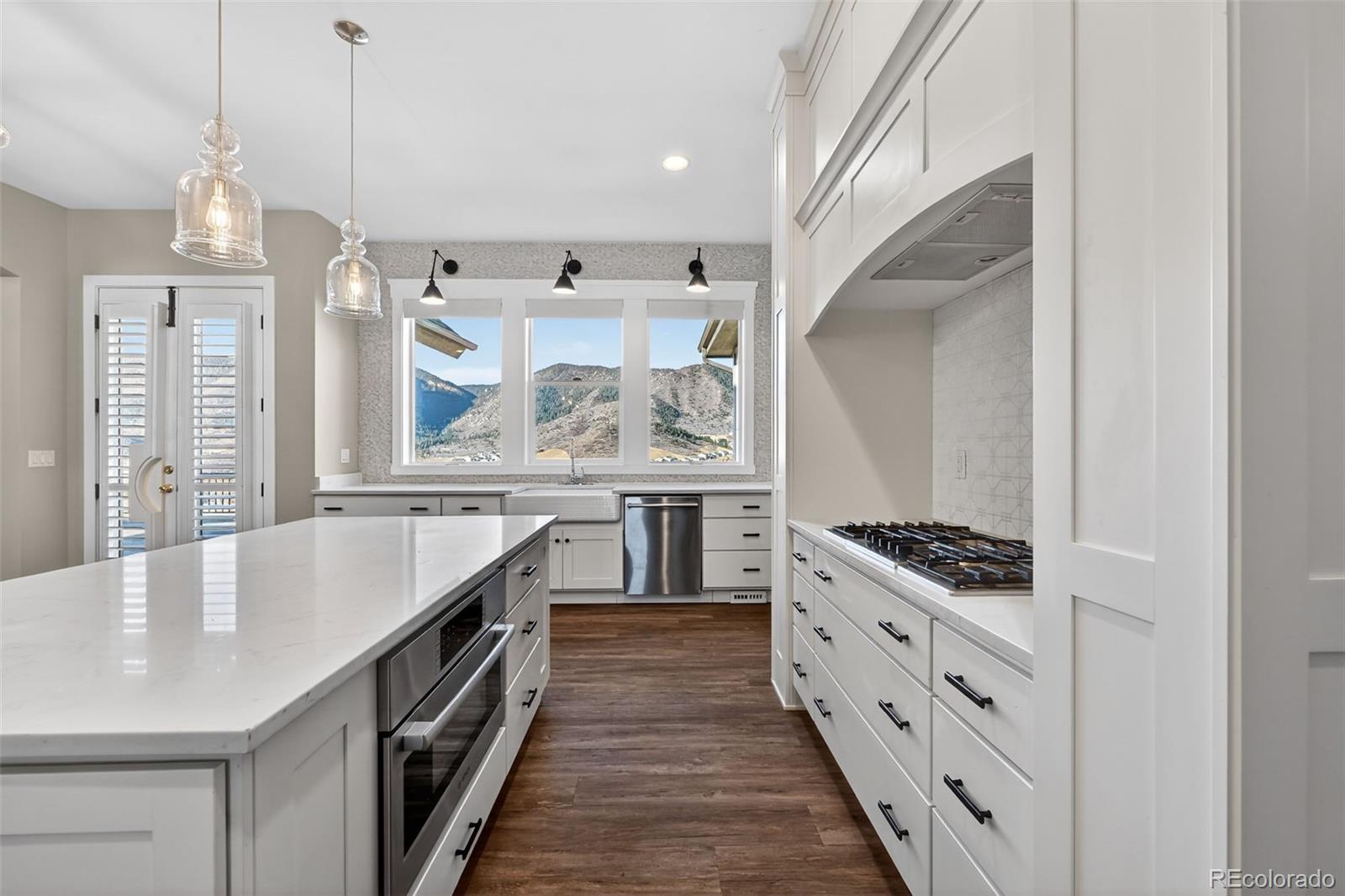 Monument, Colorado, 80132, United States, 6 Bedrooms Bedrooms, ,6 BathroomsBathrooms,Residential,Active,2007954