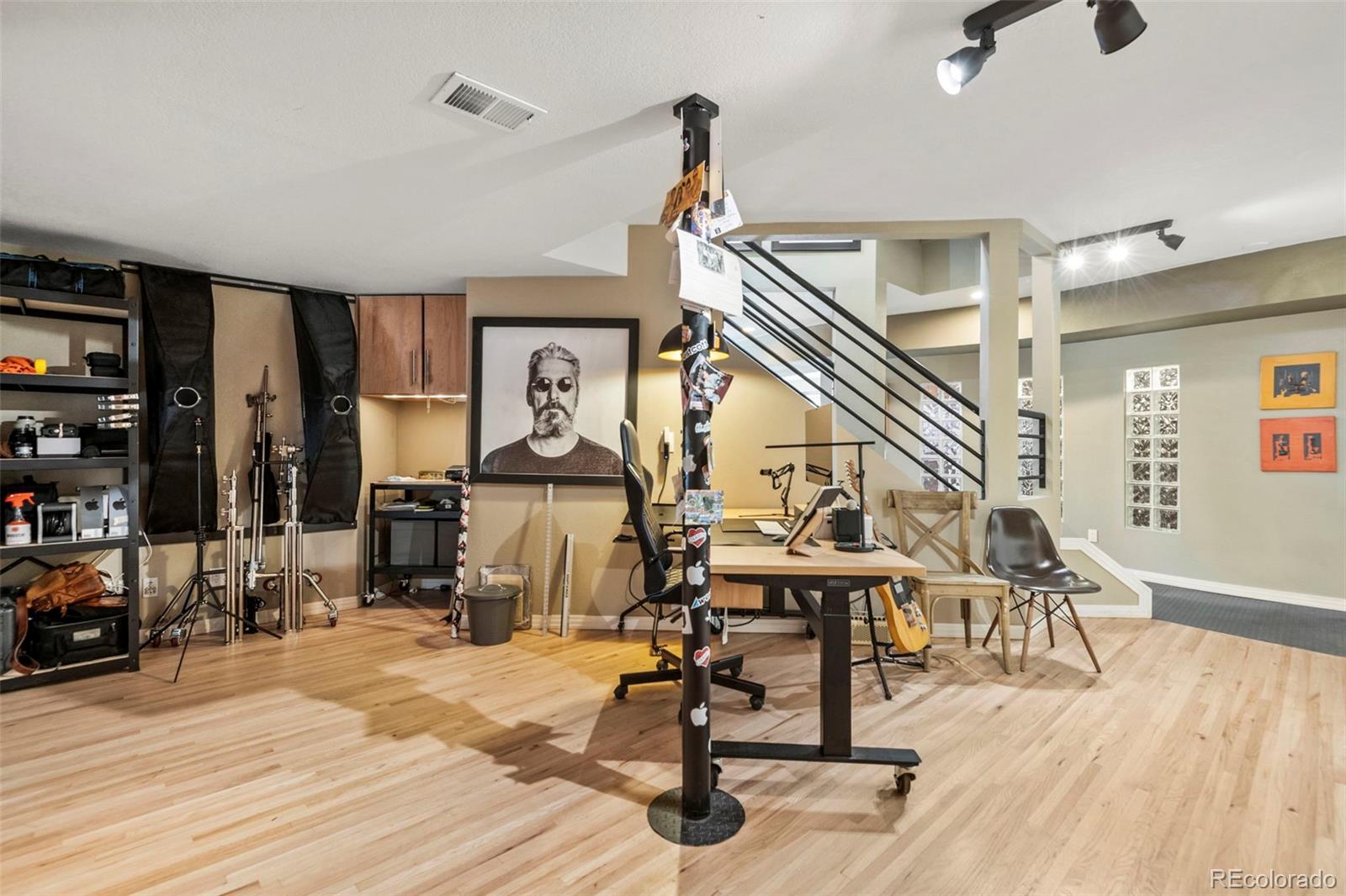 Morrison, Colorado, 80465, United States, 4 Bedrooms Bedrooms, ,4 BathroomsBathrooms,Residential,Active,2012219