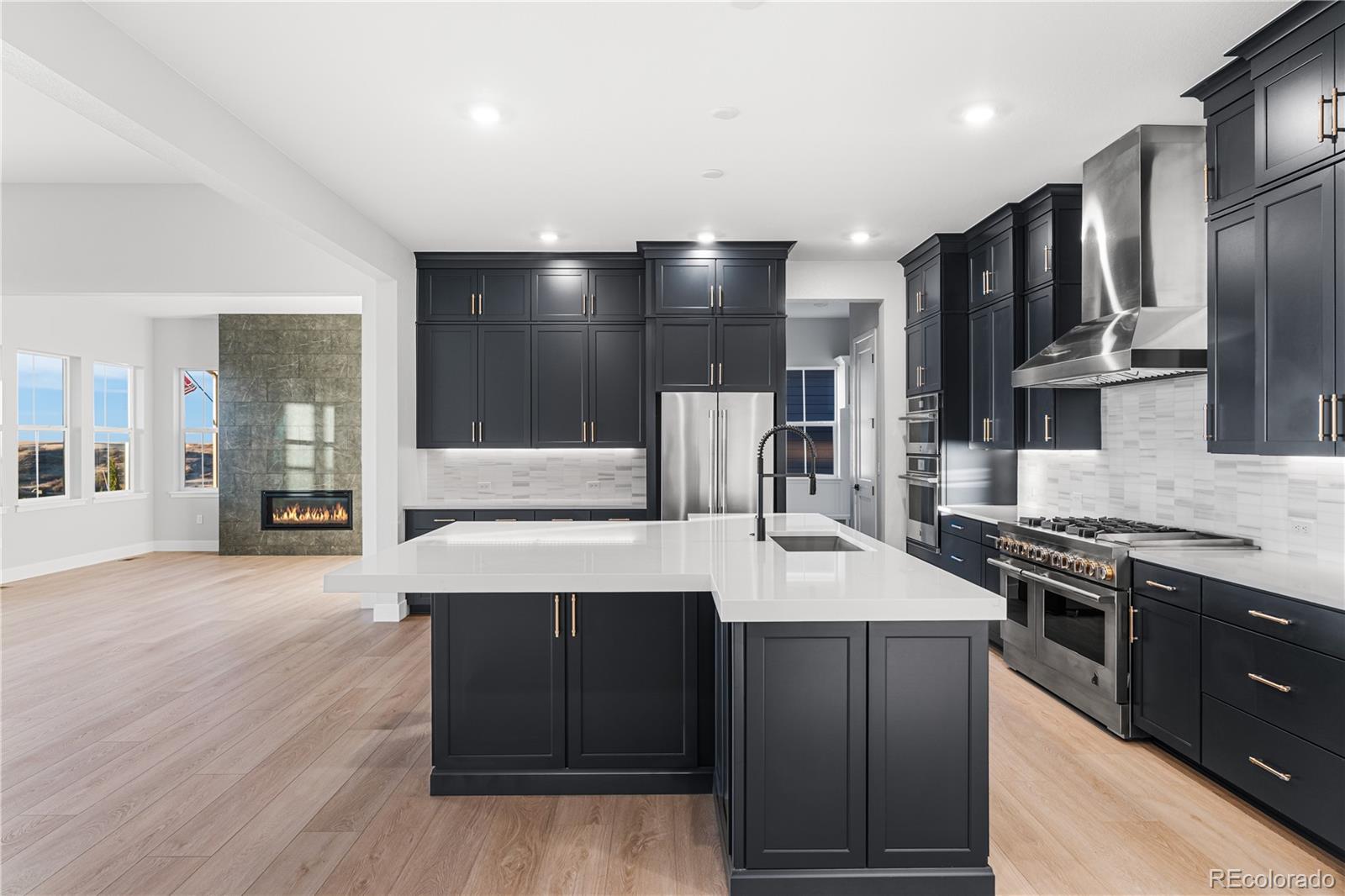 Castle Pines, Colorado, 80108, United States, 4 Bedrooms Bedrooms, ,5 BathroomsBathrooms,Residential,Active,1953011