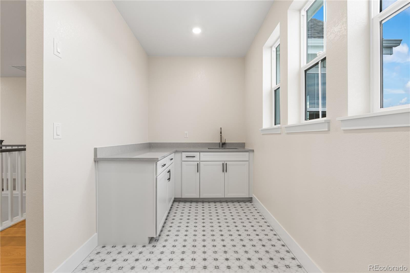 Castle Pines, Colorado, 80108, United States, 7 Bedrooms Bedrooms, ,8 BathroomsBathrooms,Residential,Active,1992239