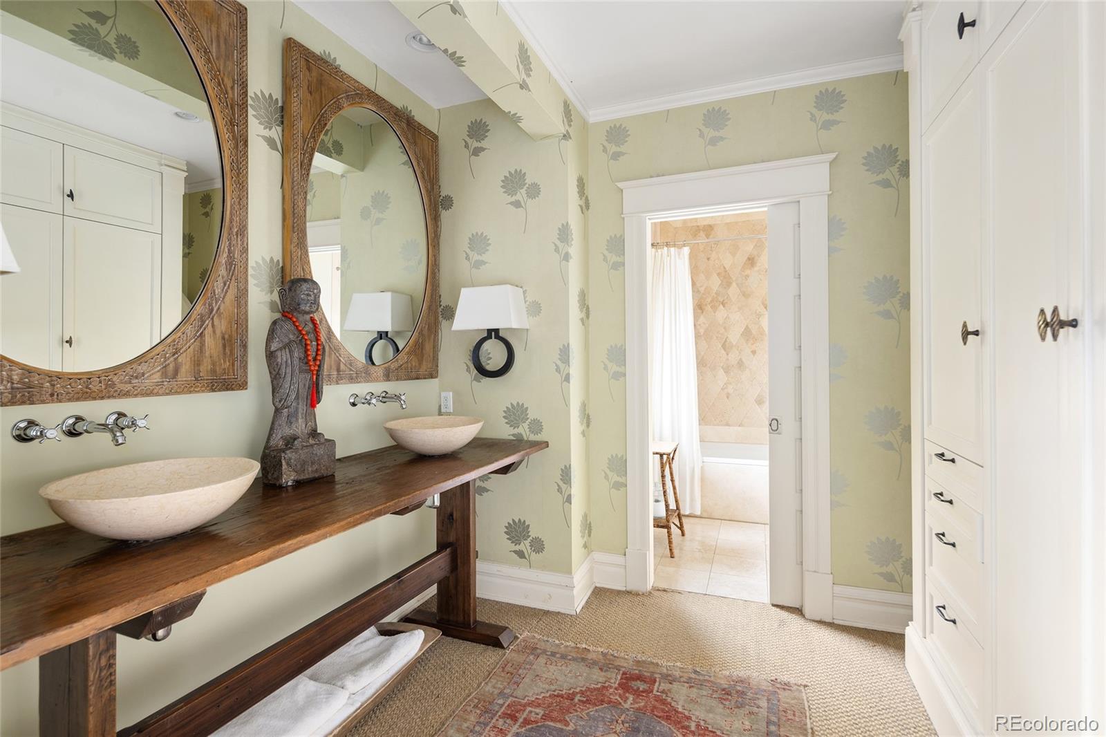 Denver, Colorado, 80220, United States, 5 Bedrooms Bedrooms, ,3 BathroomsBathrooms,Residential,Active,1973553