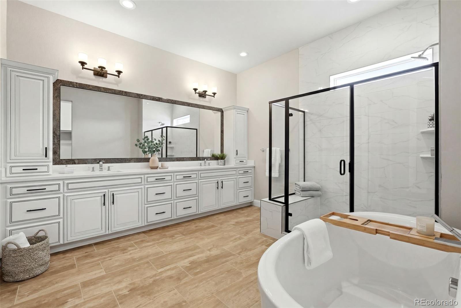 Castle Rock, Colorado, 80104, United States, 3 Bedrooms Bedrooms, ,3 BathroomsBathrooms,Residential,Active,2013637