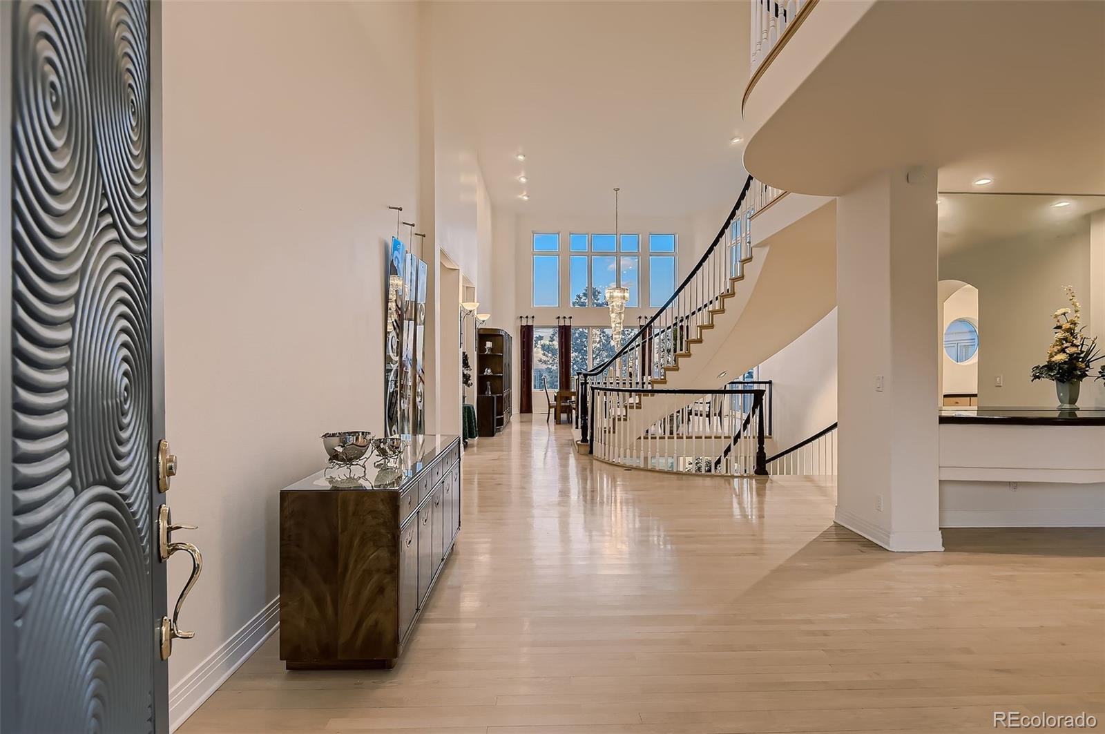 Lone Tree, Colorado, 80124, United States, 4 Bedrooms Bedrooms, ,6 BathroomsBathrooms,Residential,Active,2009830