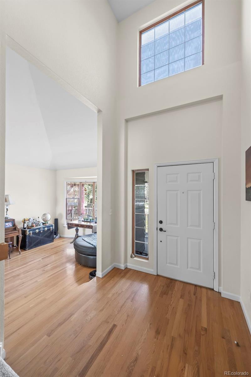 Boulder, Colorado, 80301, United States, 6 Bedrooms Bedrooms, ,4 BathroomsBathrooms,Residential,Active,1944048