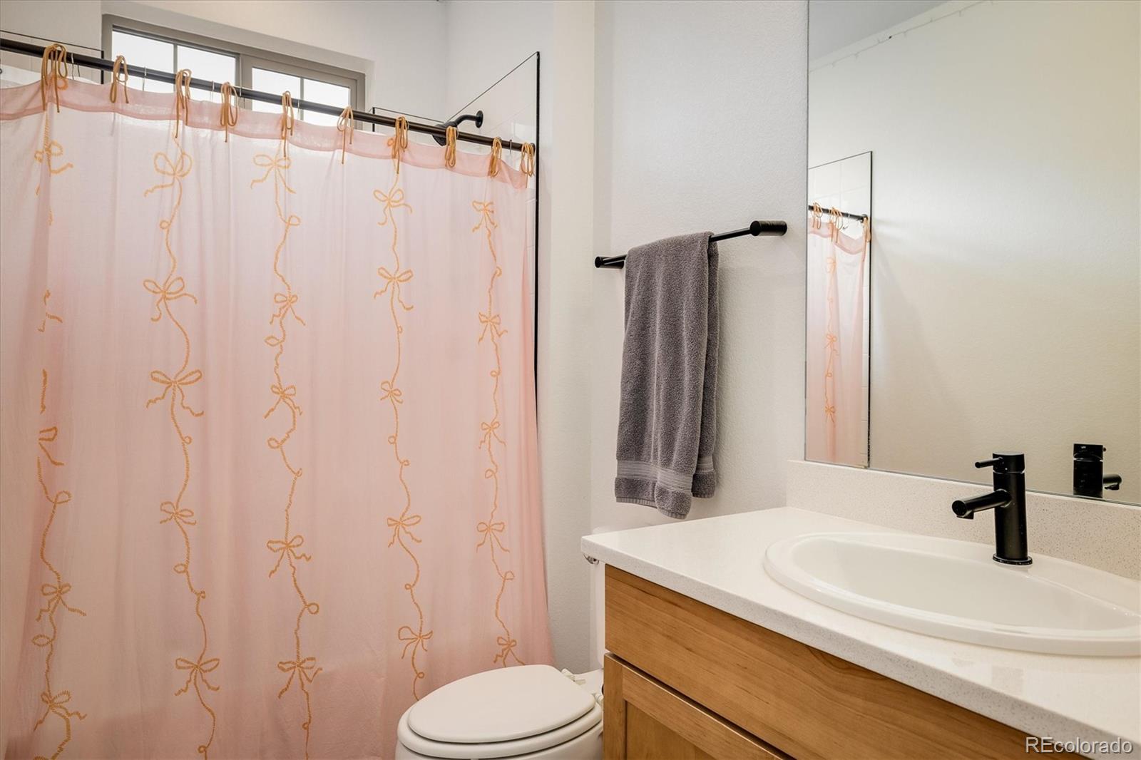 Broomfield, Colorado, 80023, United States, 5 Bedrooms Bedrooms, ,5 BathroomsBathrooms,Residential,Active,1894757