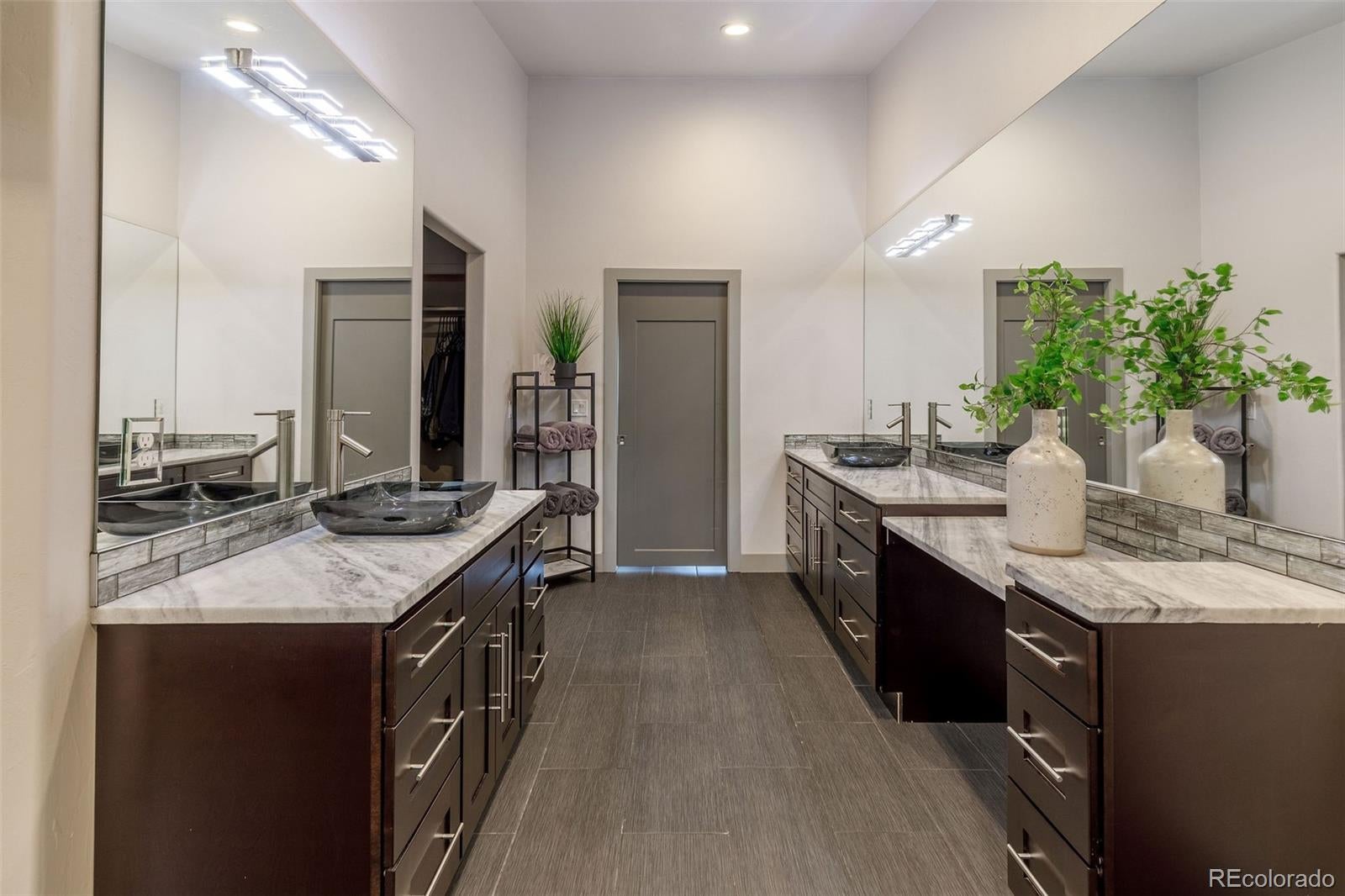 Manitou Springs, Colorado, 80829, United States, 3 Bedrooms Bedrooms, ,3 BathroomsBathrooms,Residential,Active,1969631