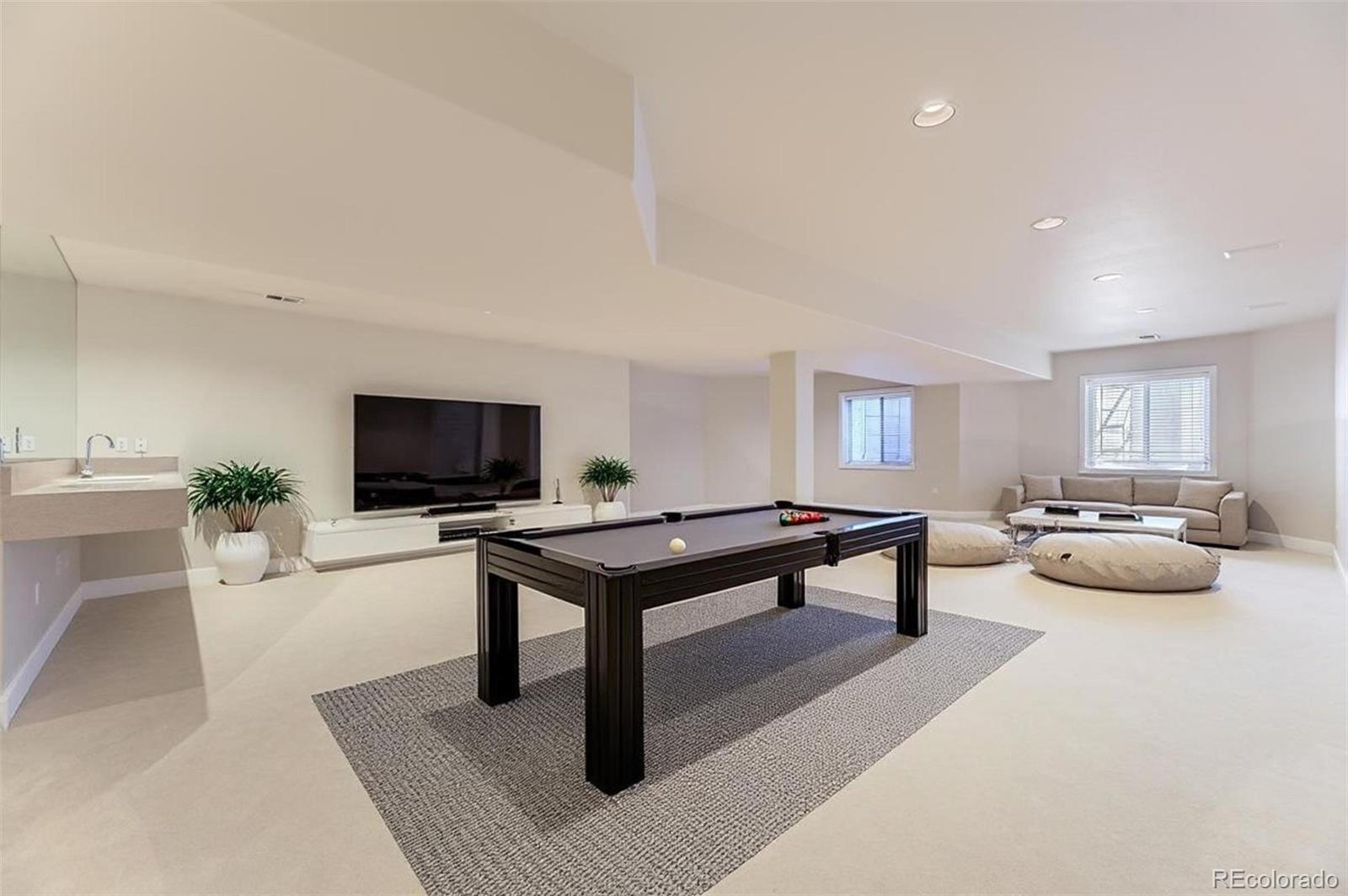 Greenwood Village, Colorado, 80121, United States, 4 Bedrooms Bedrooms, ,4 BathroomsBathrooms,Residential,Active,2009868