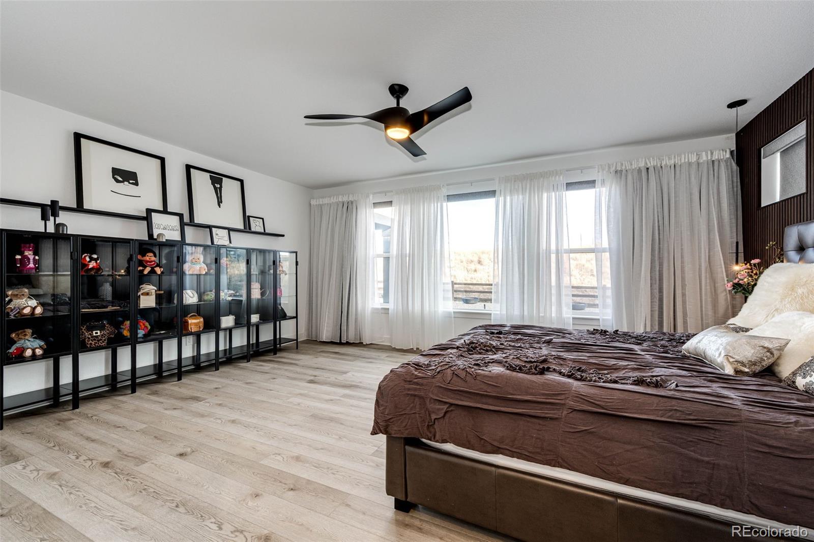 Castle Rock, Colorado, 80104, United States, 4 Bedrooms Bedrooms, ,4 BathroomsBathrooms,Residential,Active,2001365