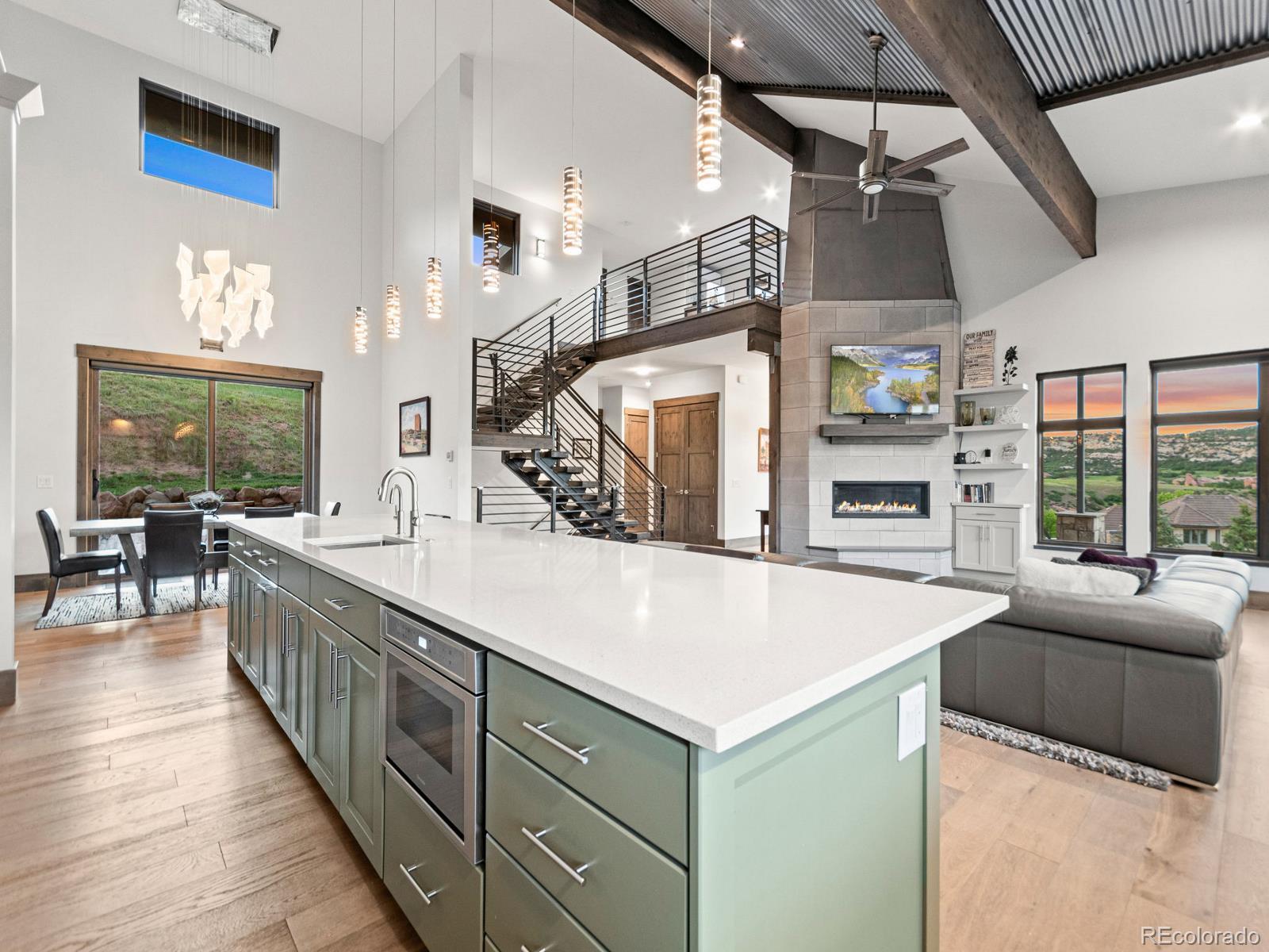 Littleton, Colorado, 80127, United States, 5 Bedrooms Bedrooms, ,5 BathroomsBathrooms,Residential,Active,1849236