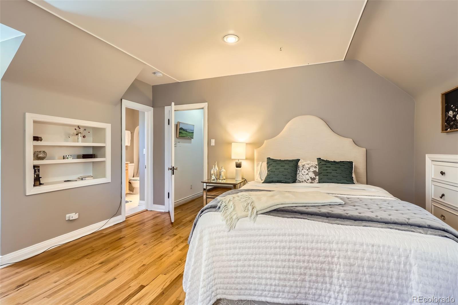 Denver, Colorado, 80209, United States, 4 Bedrooms Bedrooms, ,4 BathroomsBathrooms,Residential,Active,1824008