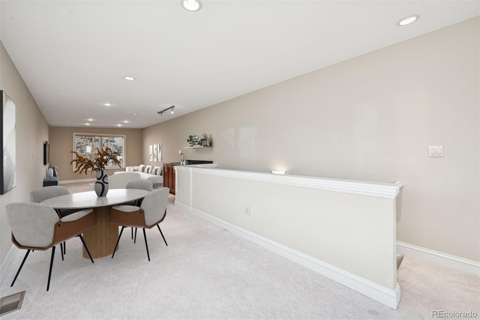 Denver, Colorado, 80209, United States, 3 Bedrooms Bedrooms, ,4 BathroomsBathrooms,Residential,Active,2006895