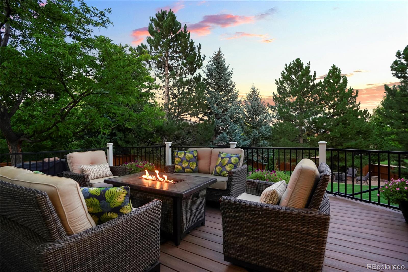 Highlands Ranch, Colorado, 80126, United States, 5 Bedrooms Bedrooms, ,5 BathroomsBathrooms,Residential,Active,1922291