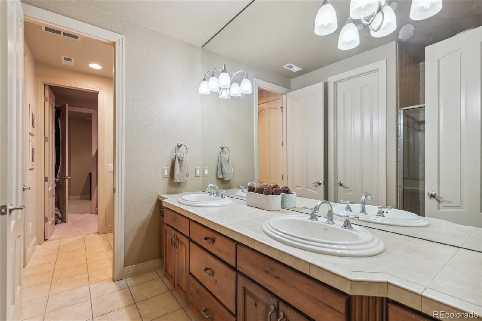 Colorado Springs, Colorado, 80906, United States, 6 Bedrooms Bedrooms, ,6 BathroomsBathrooms,Residential,Active,1894221