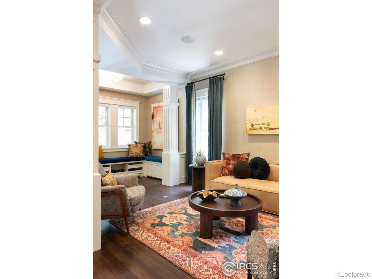 Boulder, Colorado, 80302, United States, 4 Bedrooms Bedrooms, ,5 BathroomsBathrooms,Residential,Active,1953427