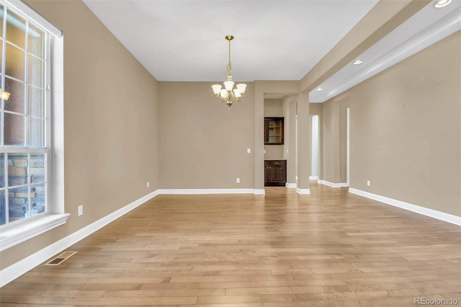 Broomfield, Colorado, 80023, United States, 3 Bedrooms Bedrooms, ,4 BathroomsBathrooms,Residential,Active,2044170