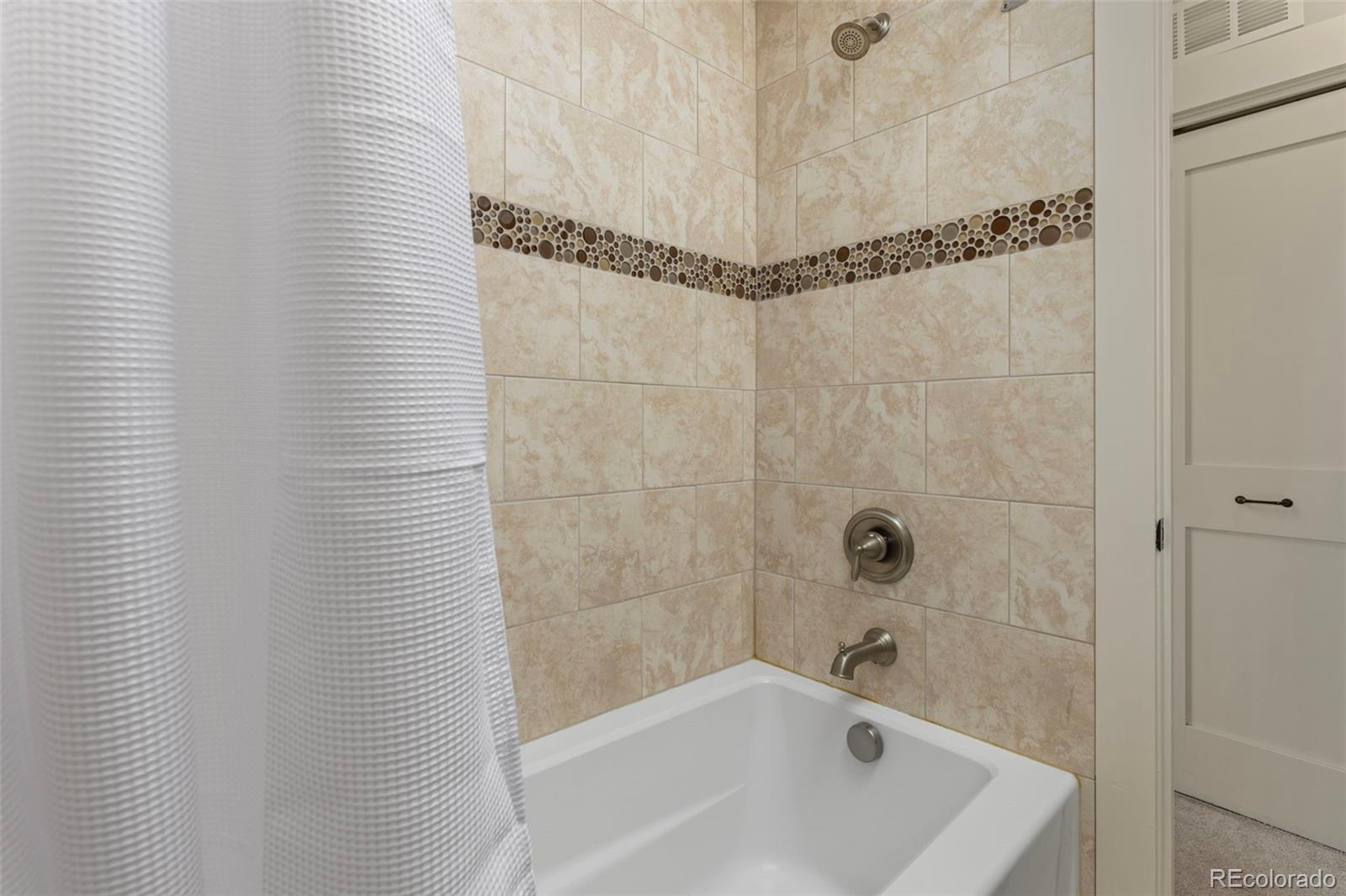 Denver, Colorado, 80211, United States, 5 Bedrooms Bedrooms, ,4 BathroomsBathrooms,Residential,Active,2045708