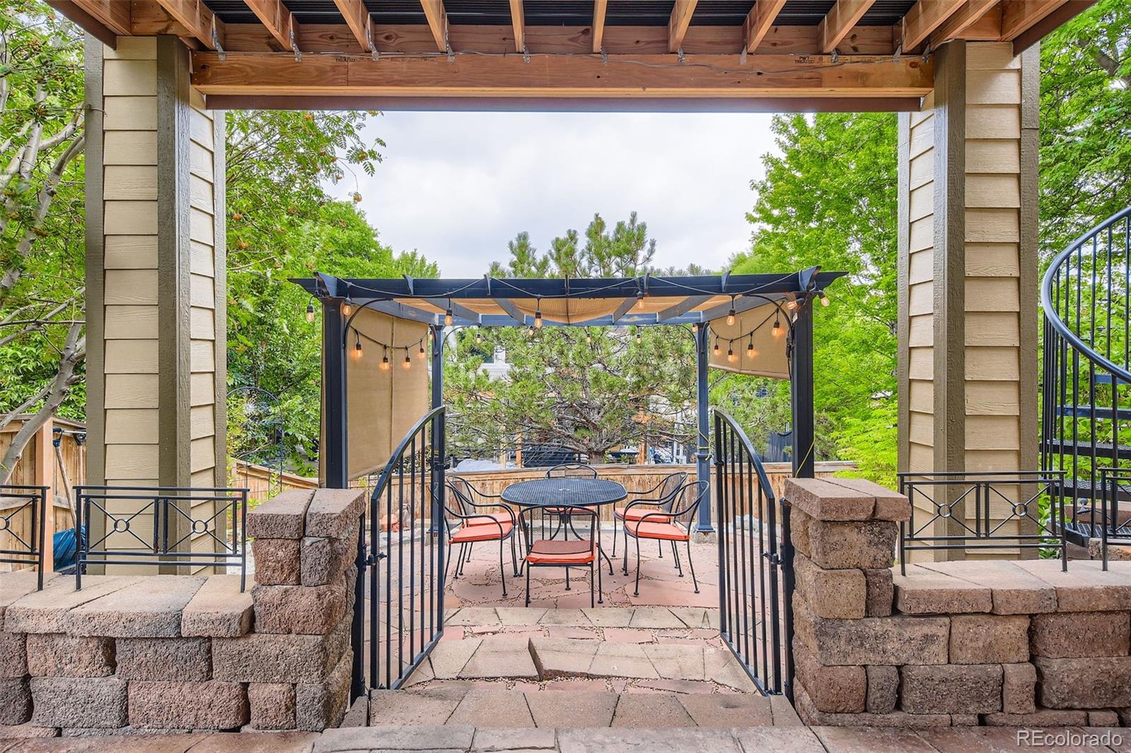 Highlands Ranch, Colorado, 80126, United States, 6 Bedrooms Bedrooms, ,6 BathroomsBathrooms,Residential,Active,1905068