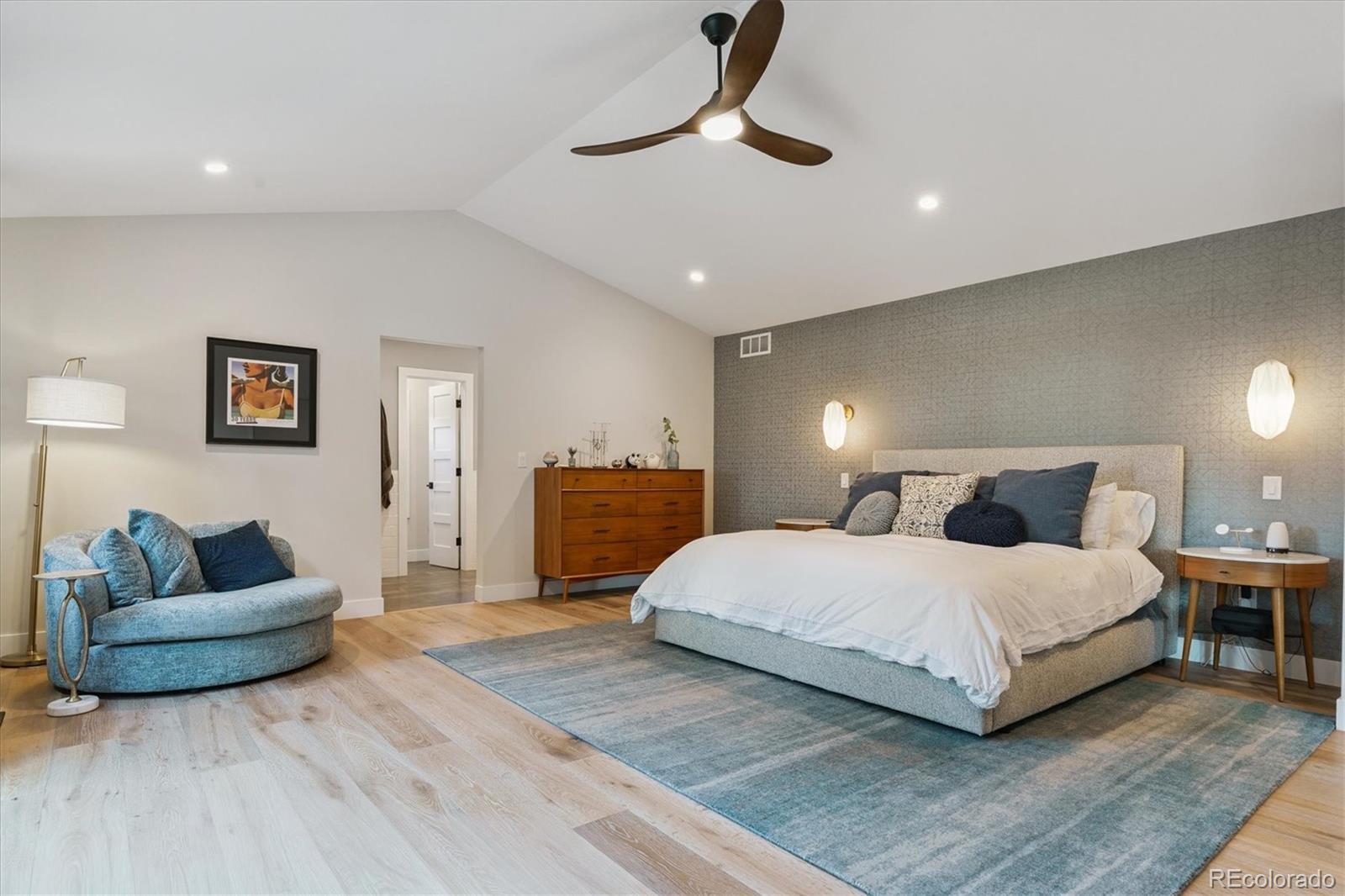 Littleton, Colorado, 80123, United States, 4 Bedrooms Bedrooms, ,5 BathroomsBathrooms,Residential,Active,2019490