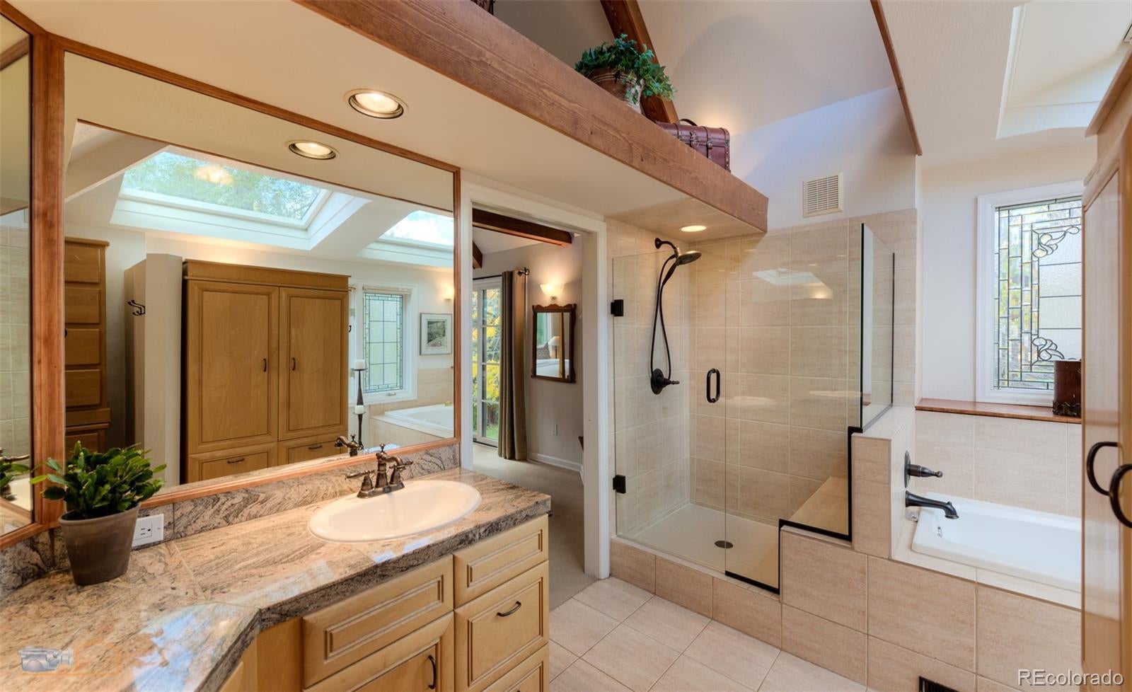 Boulder, Colorado, 80304, United States, 4 Bedrooms Bedrooms, ,3 BathroomsBathrooms,Residential,Active,1944080