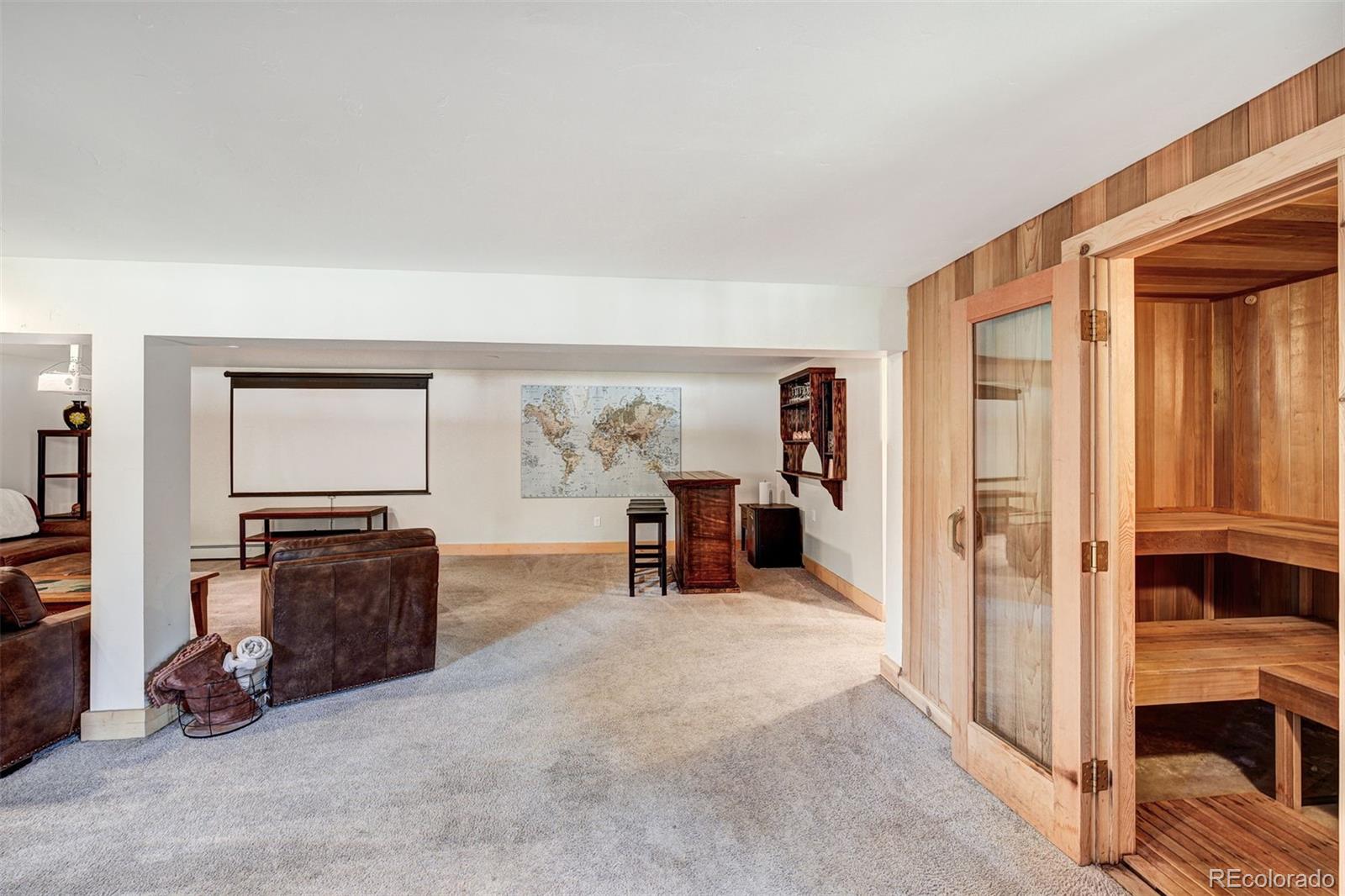 Breckenridge, Colorado, 80424, United States, 6 Bedrooms Bedrooms, ,5 BathroomsBathrooms,Residential,Active,1944016